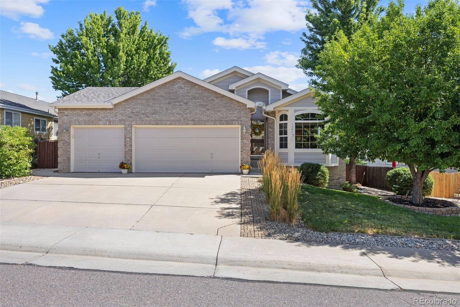 MLS Image #34 for 1201  berganot trail,castle pines, Colorado