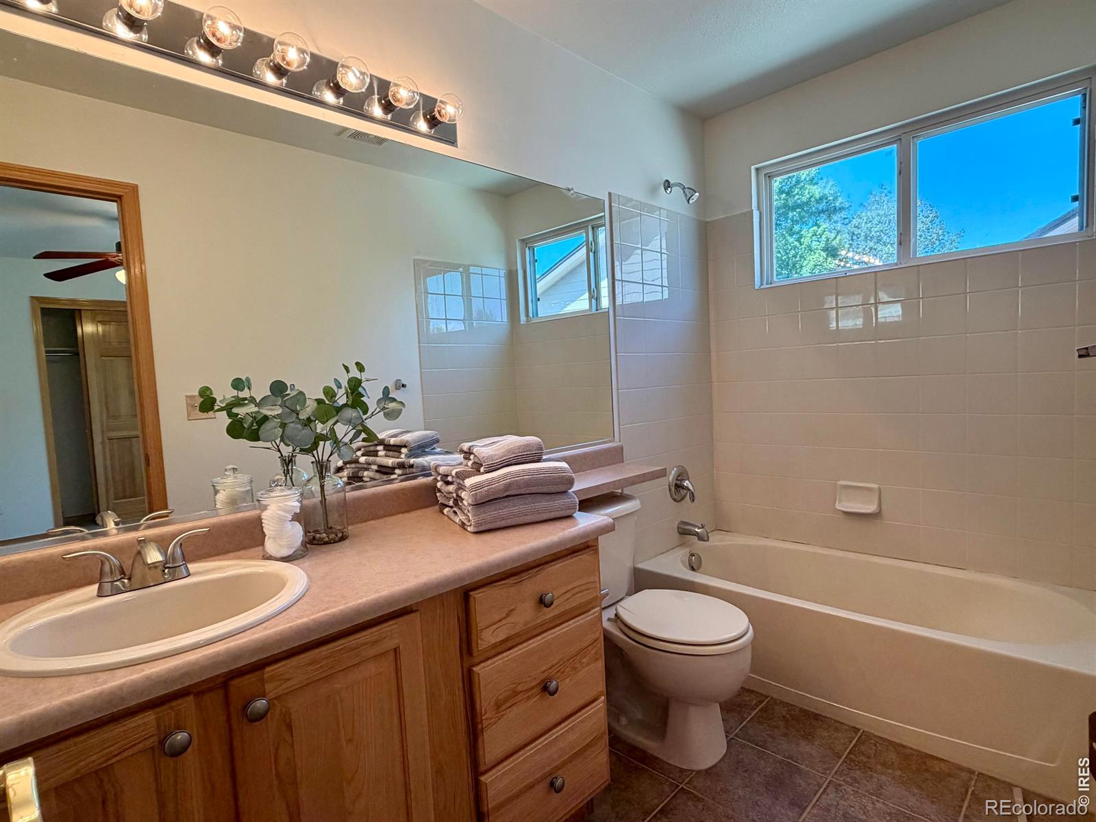 MLS Image #33 for 4980  monarch drive,firestone, Colorado
