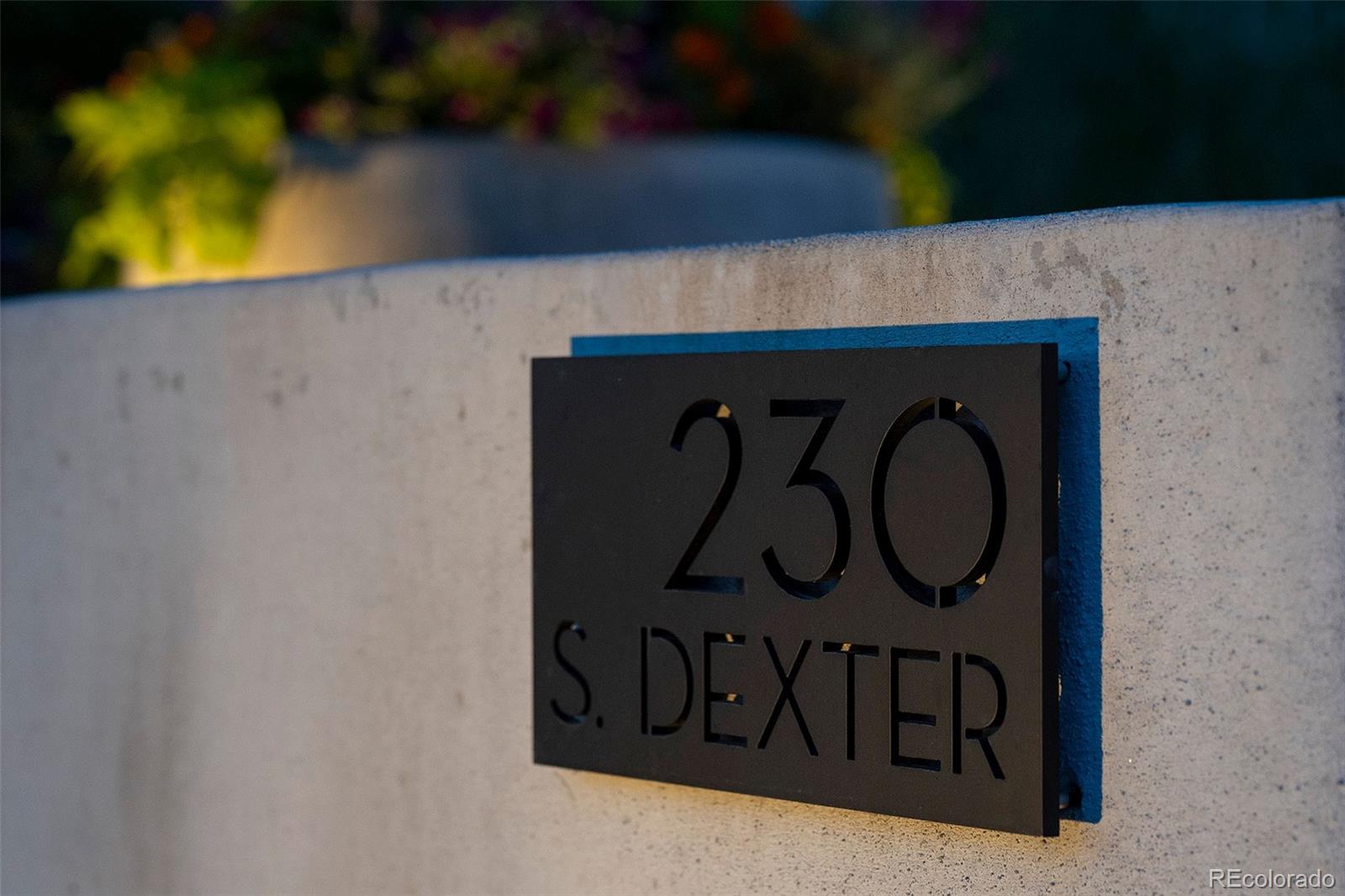 MLS Image #4 for 230 s dexter street,denver, Colorado