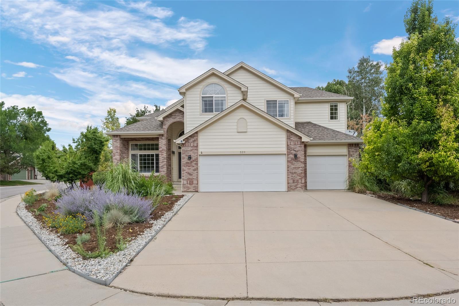 MLS Image #1 for 320  driftwood circle,lafayette, Colorado