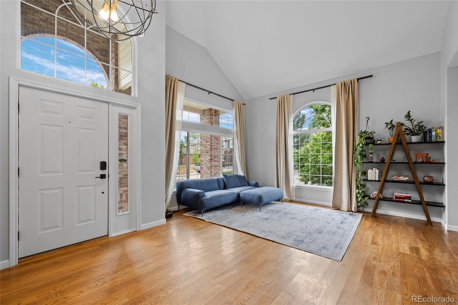 MLS Image #3 for 320  driftwood circle,lafayette, Colorado