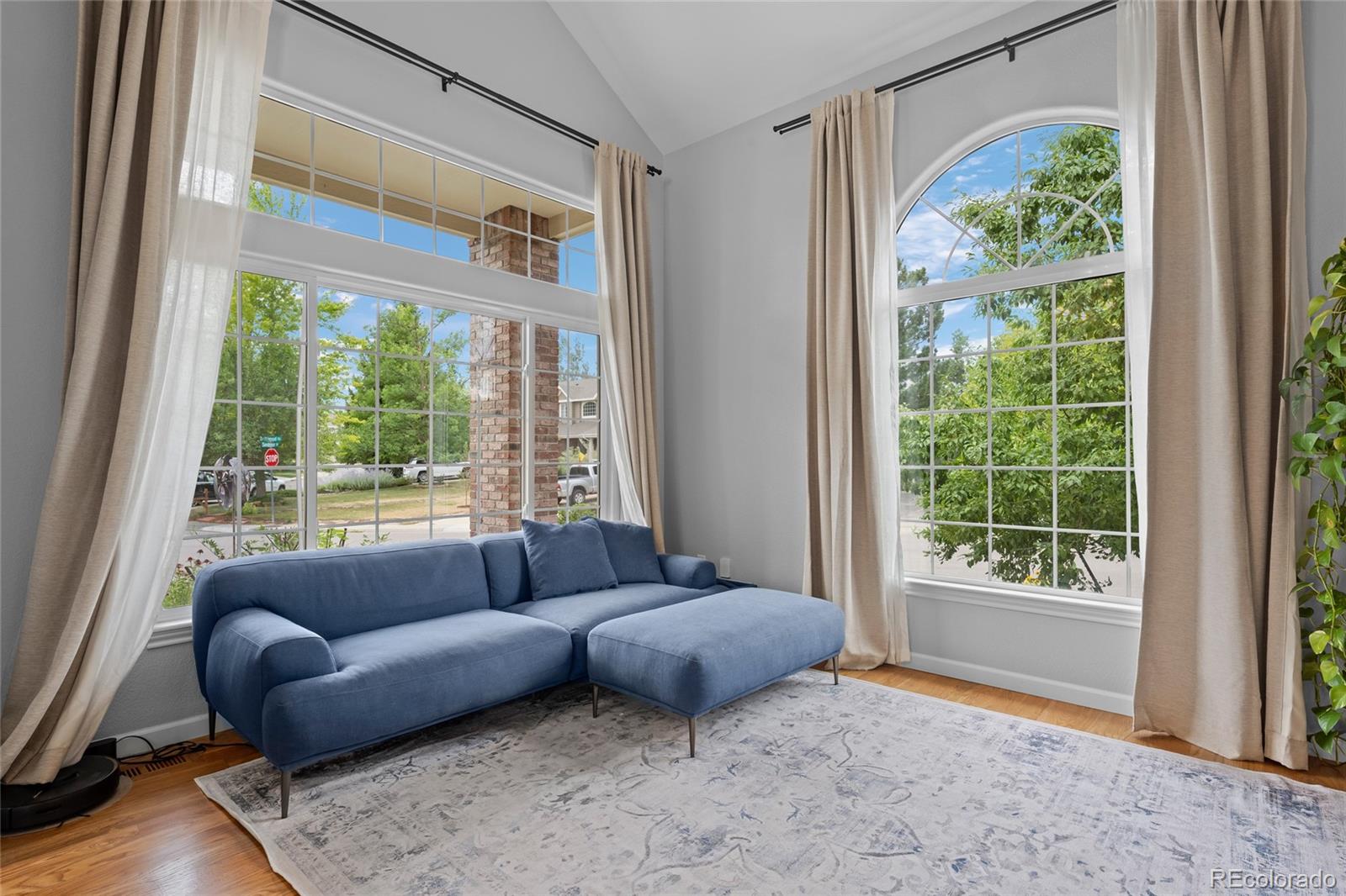 MLS Image #4 for 320  driftwood circle,lafayette, Colorado