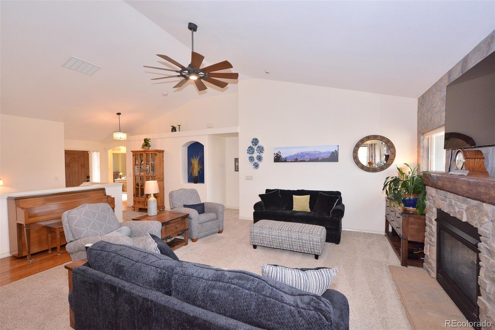 MLS Image #5 for 2917  sovereign view,colorado springs, Colorado