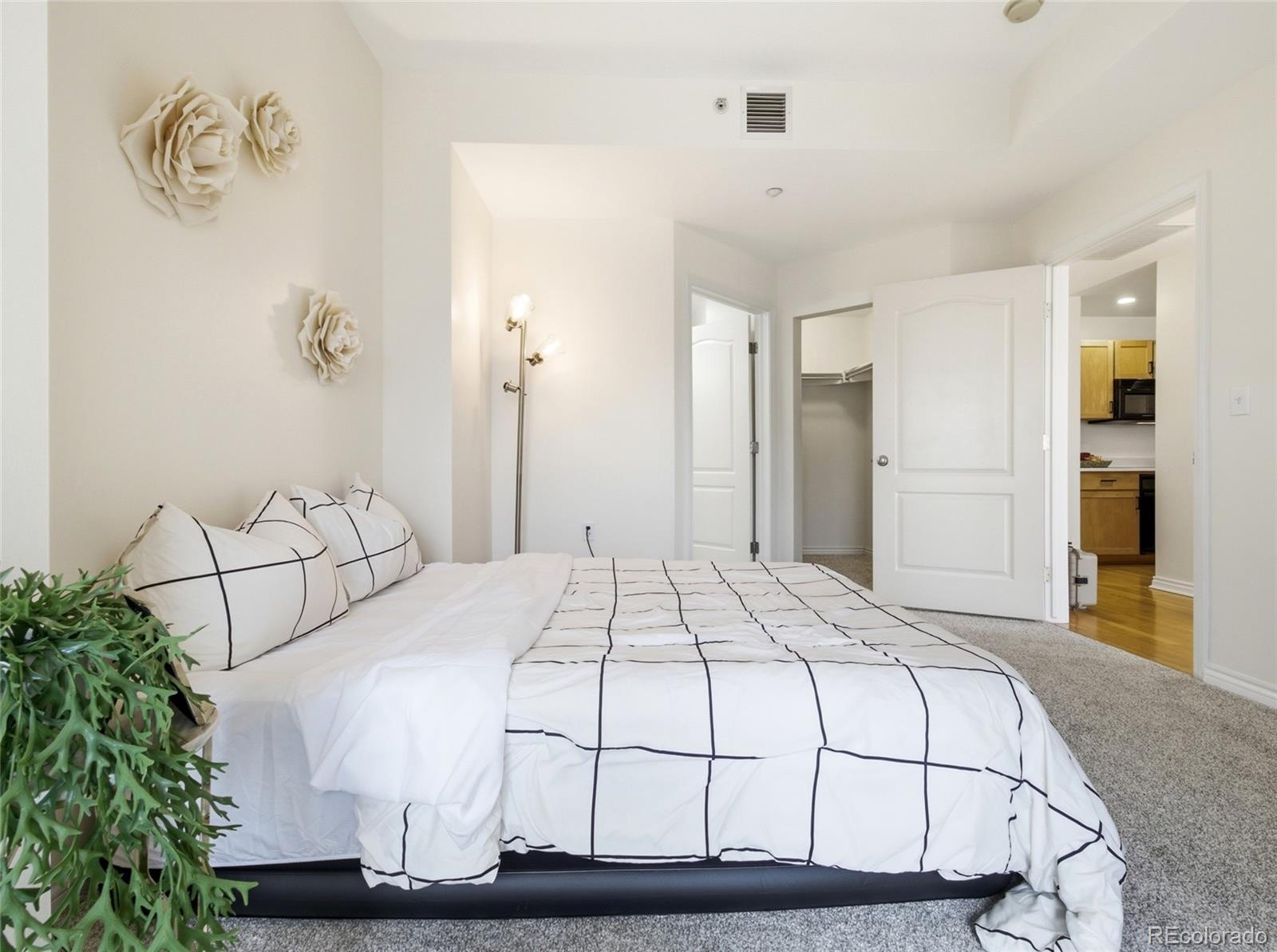 MLS Image #16 for 300 w 11th avenue,denver, Colorado