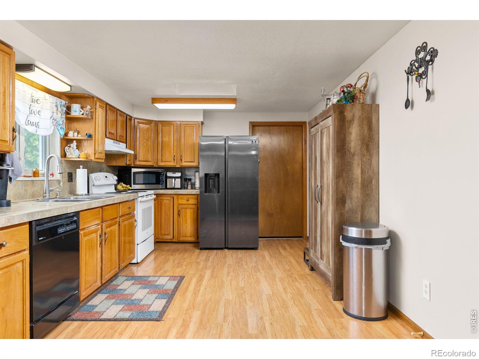 MLS Image #24 for 5001  meining road,berthoud, Colorado