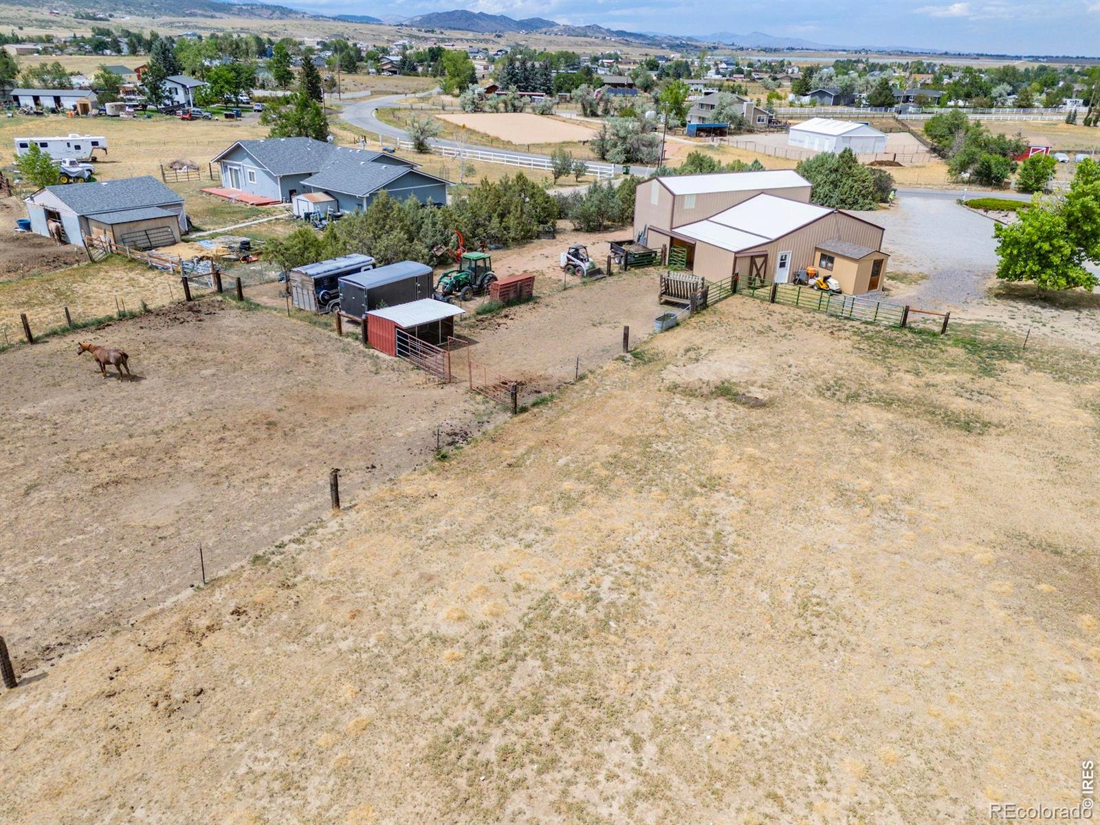 MLS Image #38 for 5001  meining road,berthoud, Colorado