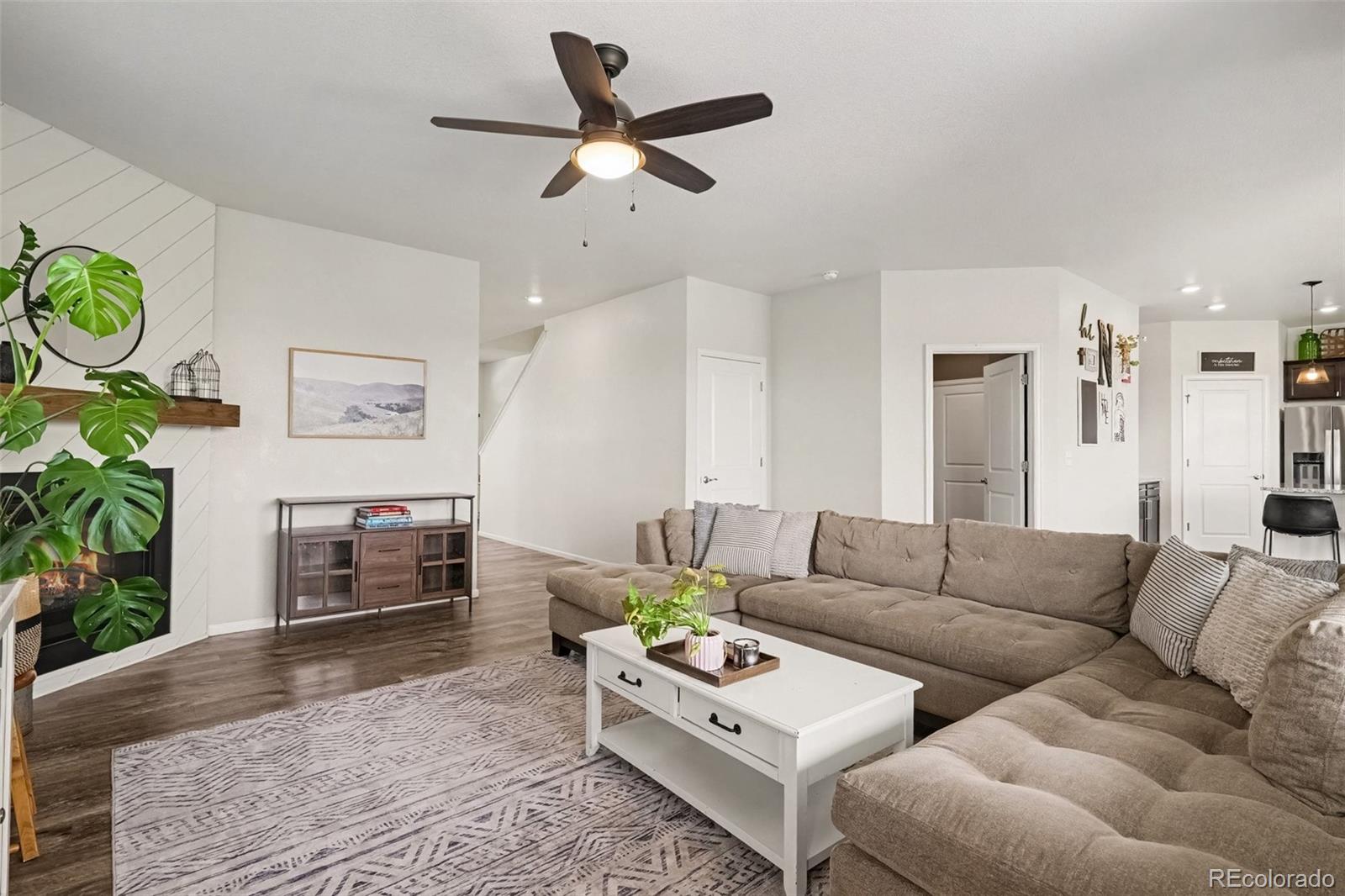 MLS Image #3 for 41 s quantock street,aurora, Colorado