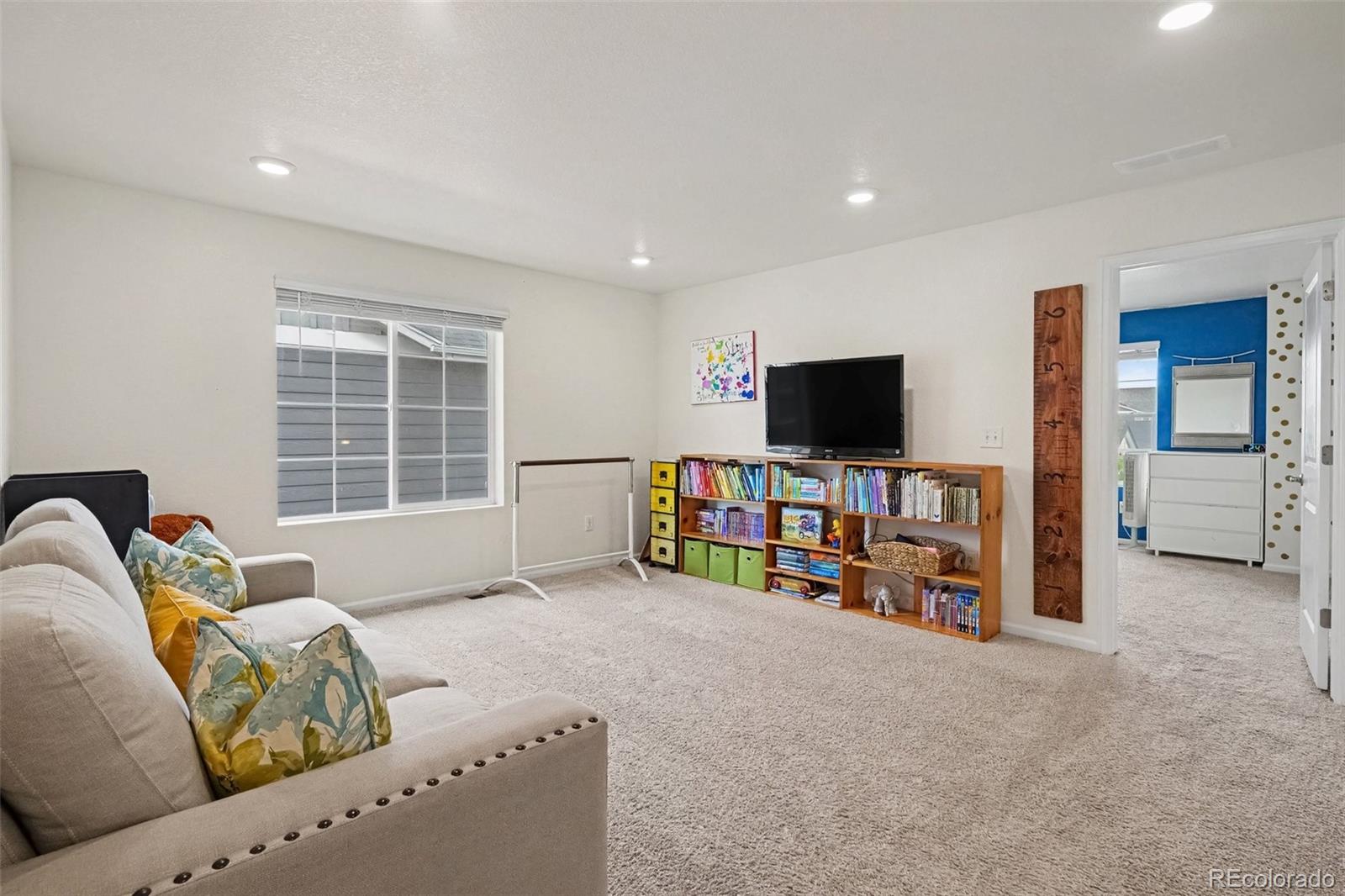 MLS Image #9 for 41 s quantock street,aurora, Colorado
