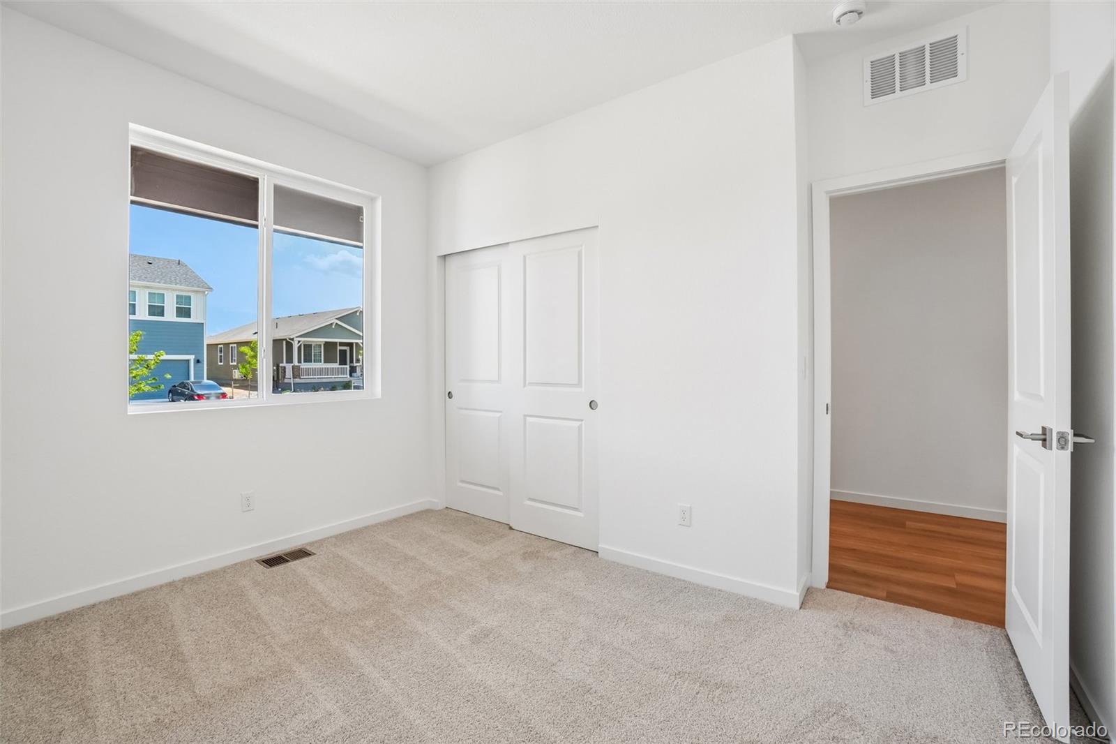 MLS Image #17 for 54973 e 28th place,strasburg, Colorado