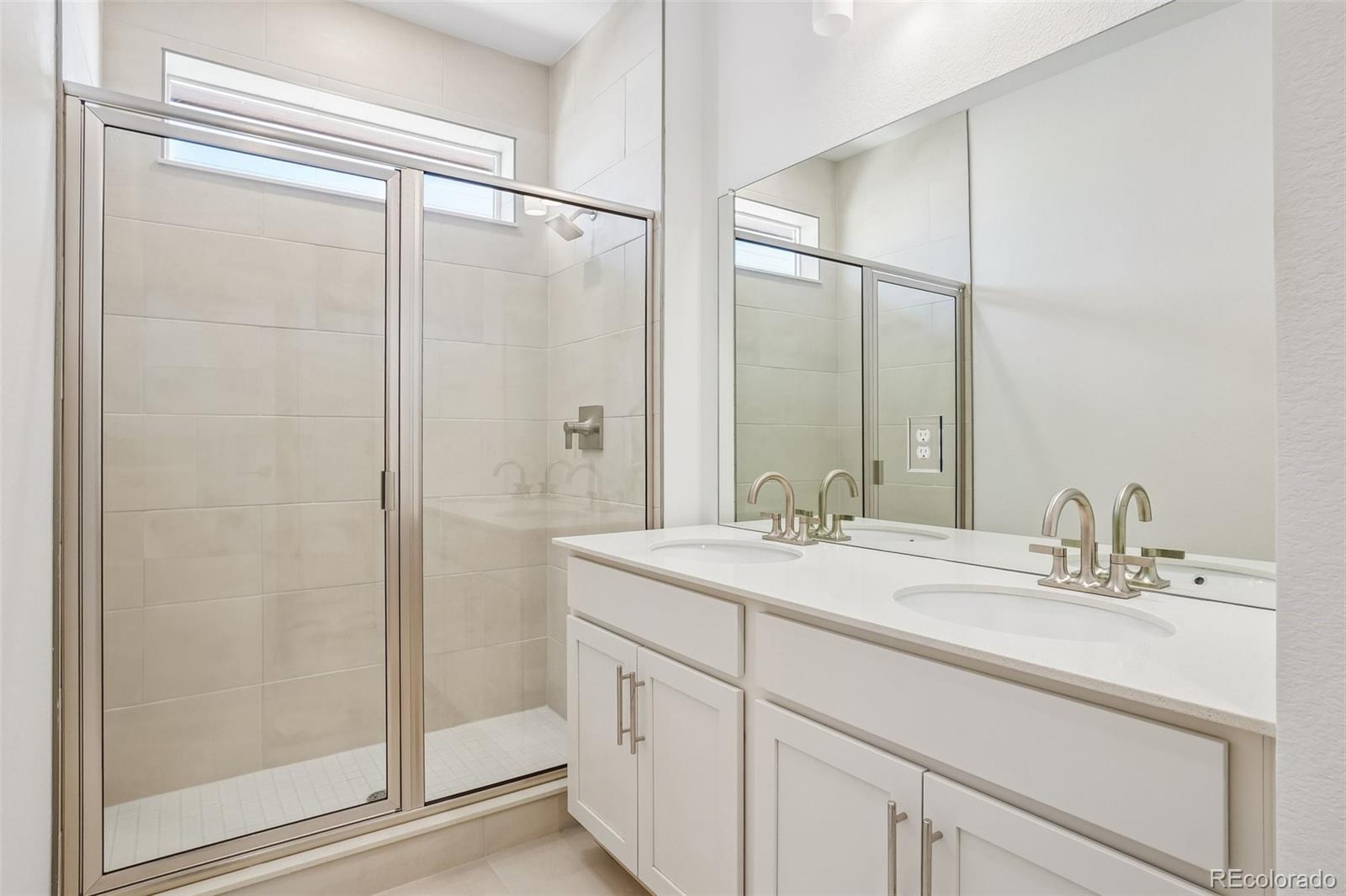 MLS Image #24 for 54973 e 28th place,strasburg, Colorado