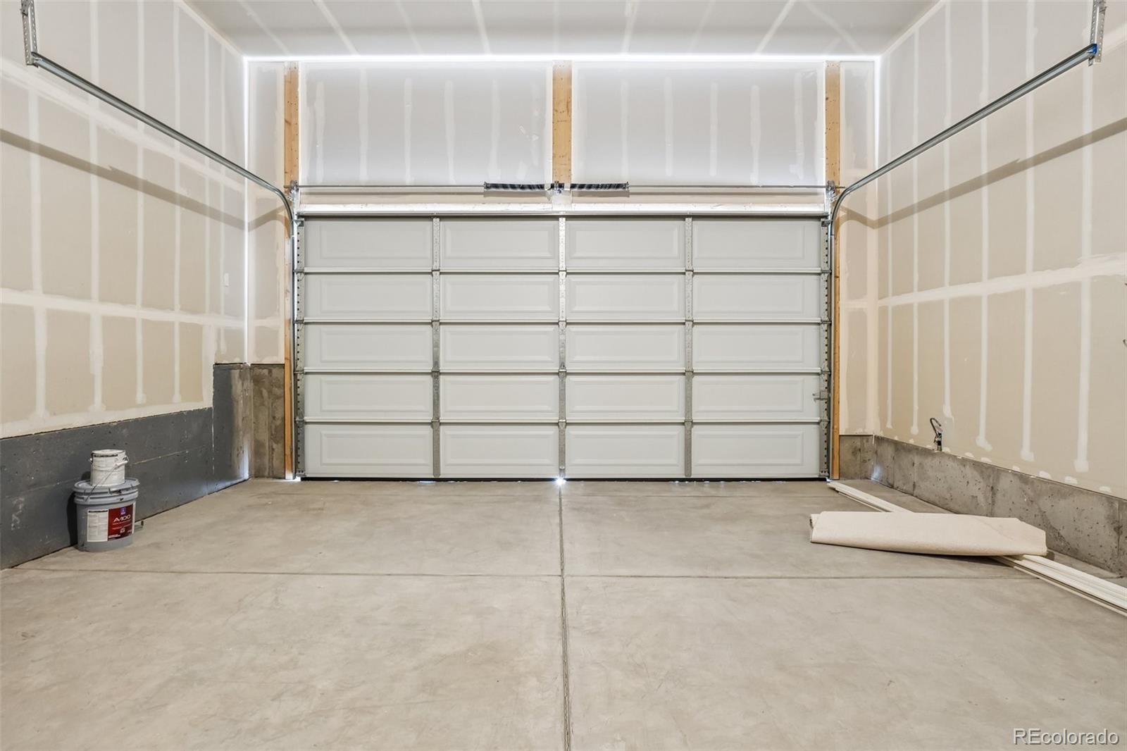 MLS Image #26 for 54973 e 28th place,strasburg, Colorado