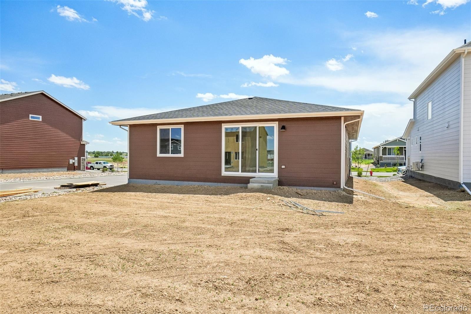 MLS Image #28 for 54973 e 28th place,strasburg, Colorado