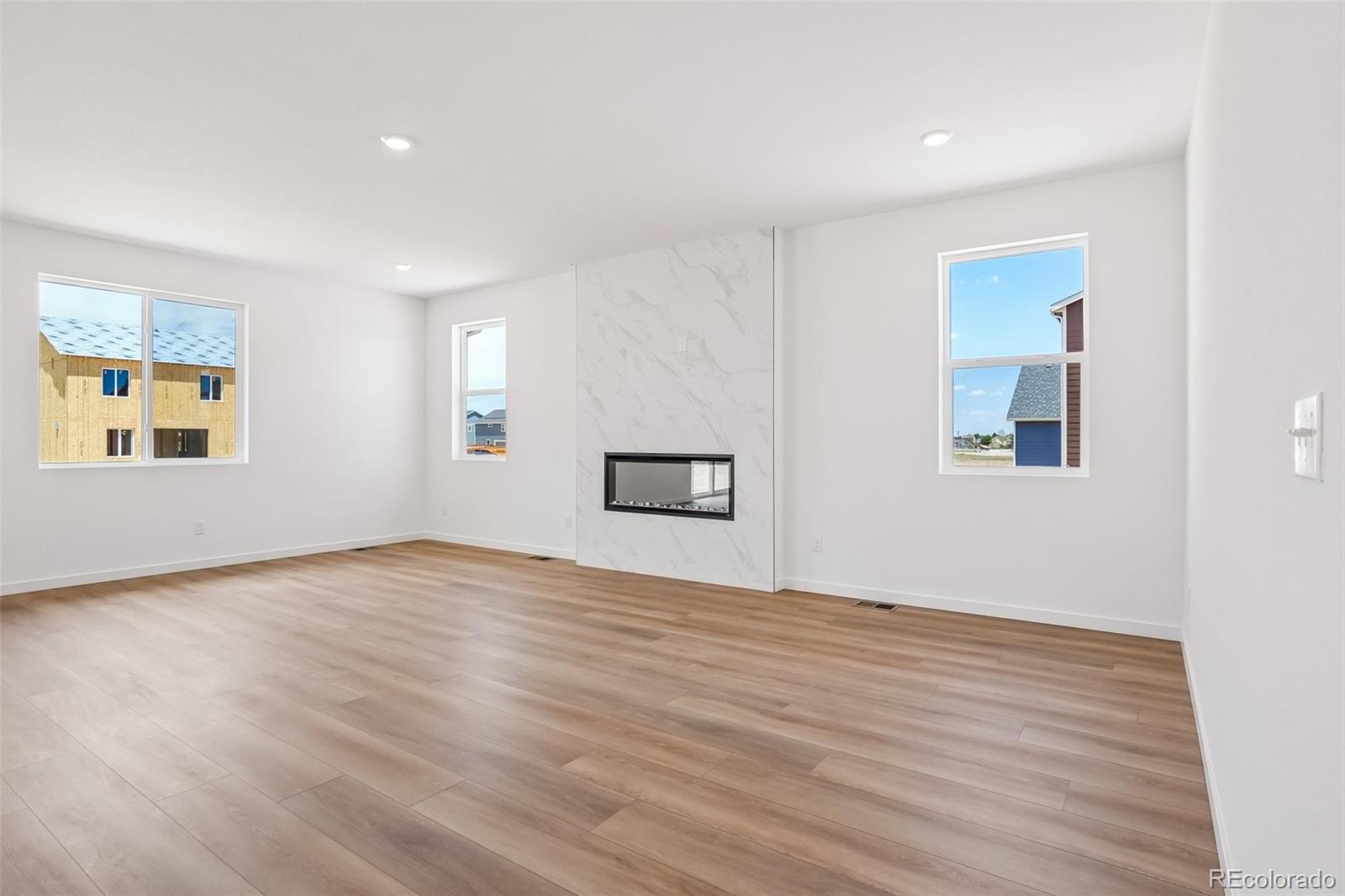MLS Image #9 for 54973 e 28th place,strasburg, Colorado