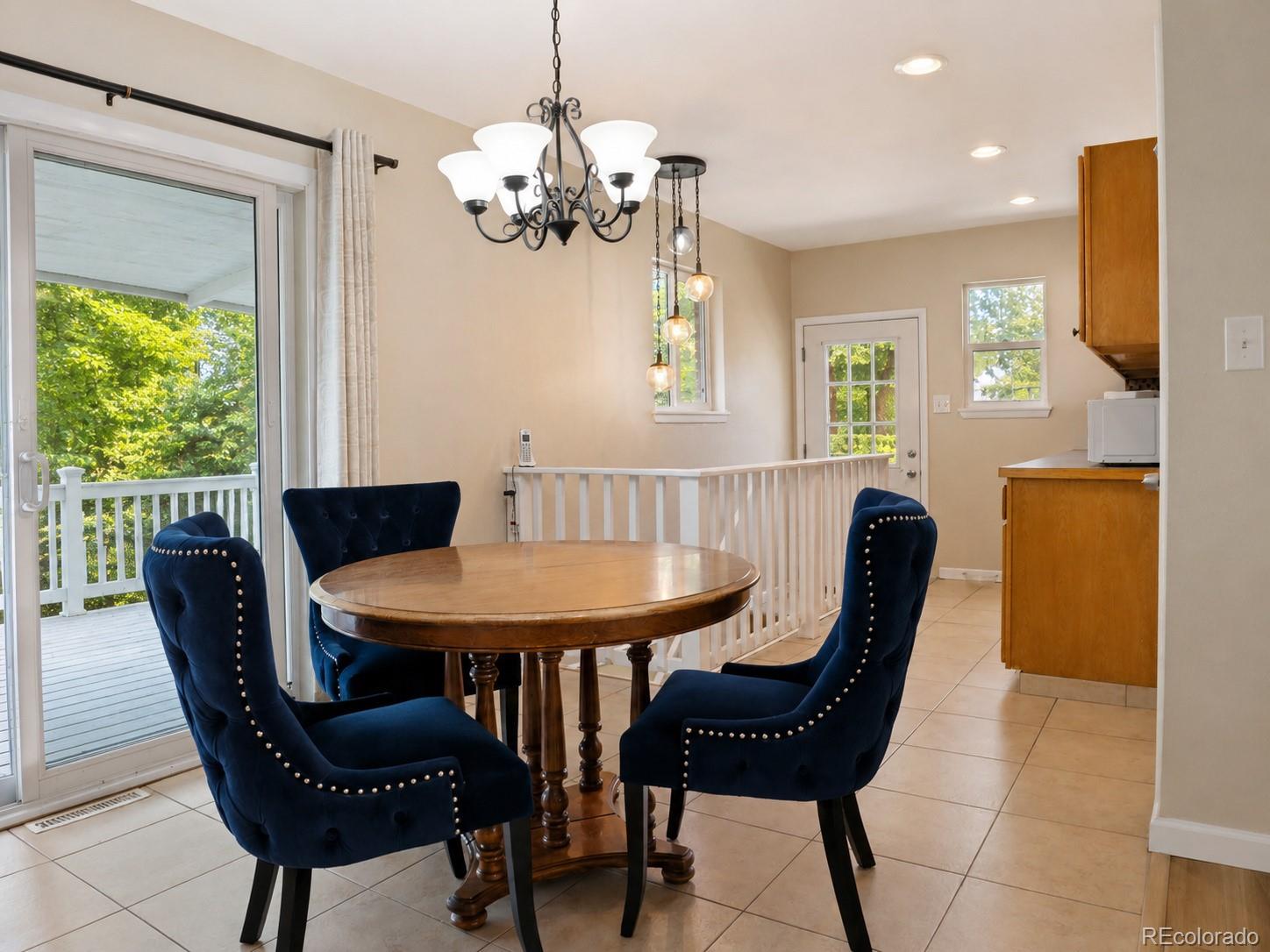 MLS Image #5 for 697 s worchester street,aurora, Colorado