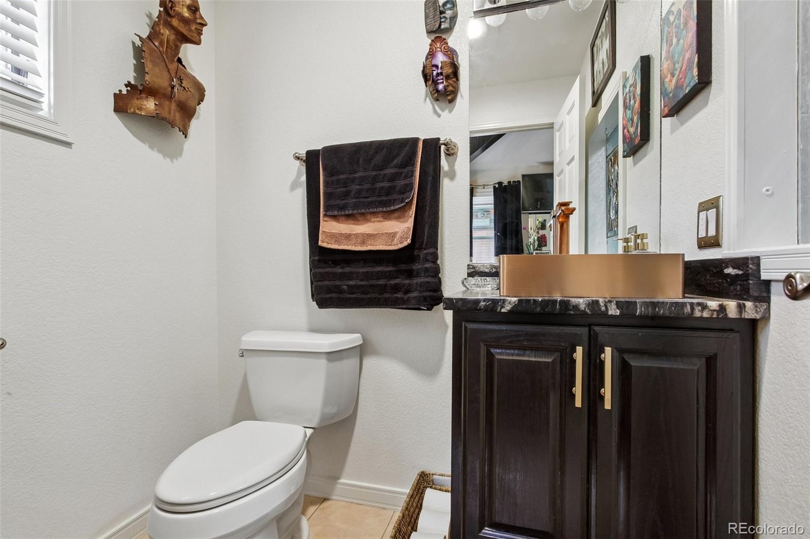 MLS Image #21 for 925 n emerson street,denver, Colorado