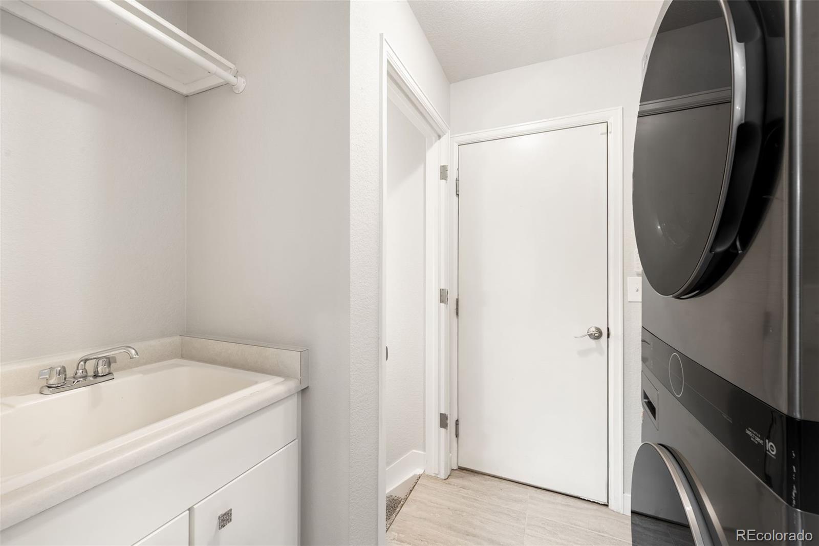 MLS Image #15 for 5692 e nichols place,englewood, Colorado