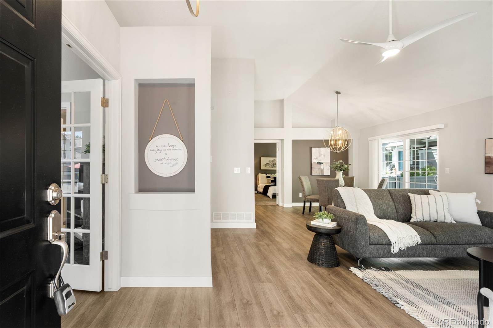 MLS Image #3 for 5692 e nichols place,englewood, Colorado
