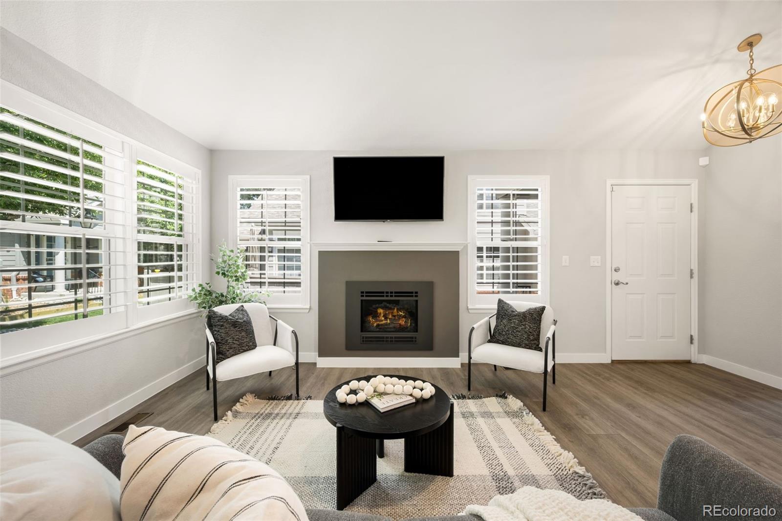 MLS Image #6 for 5692 e nichols place,englewood, Colorado