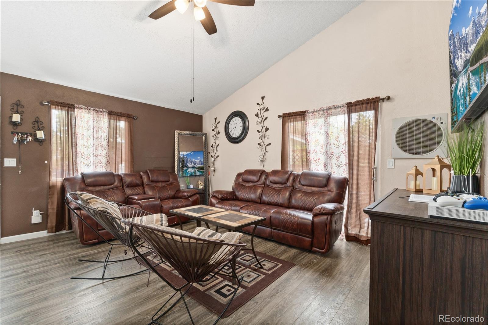 MLS Image #3 for 18983 e 16th place,aurora, Colorado