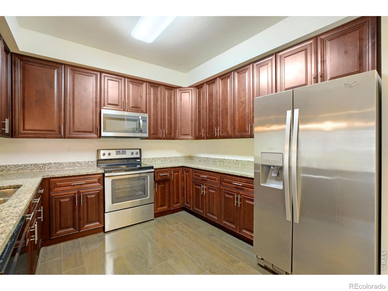 MLS Image #5 for 804  summer hawk drive,longmont, Colorado