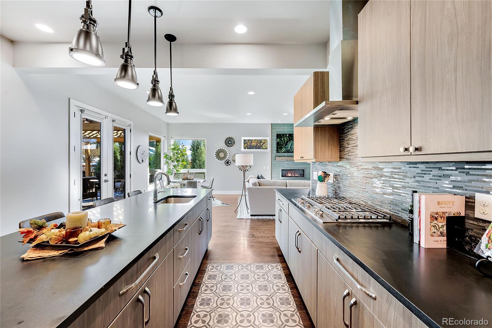 MLS Image #14 for 2526  king street,denver, Colorado