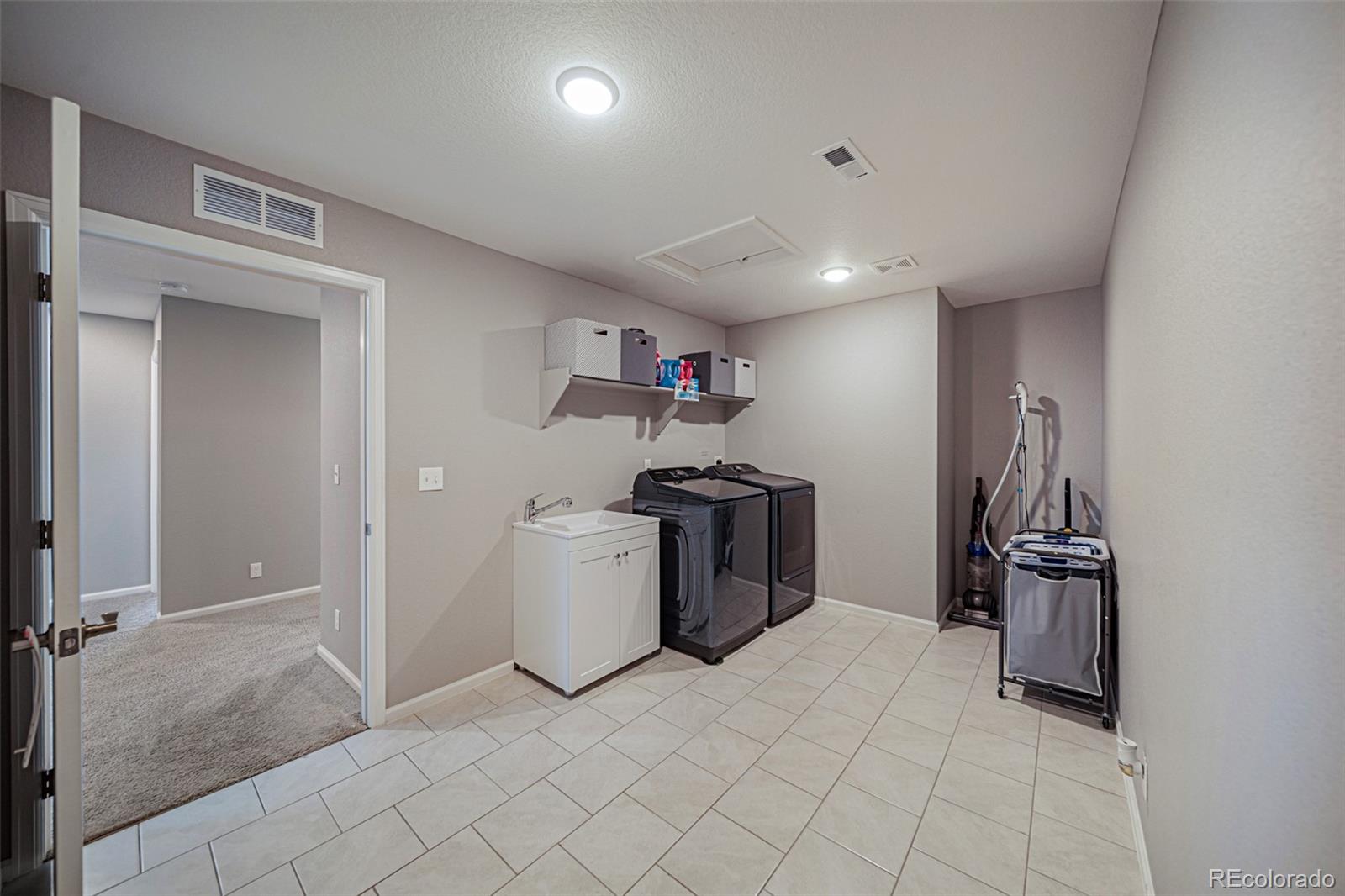 MLS Image #22 for 4992  liverpool street,denver, Colorado