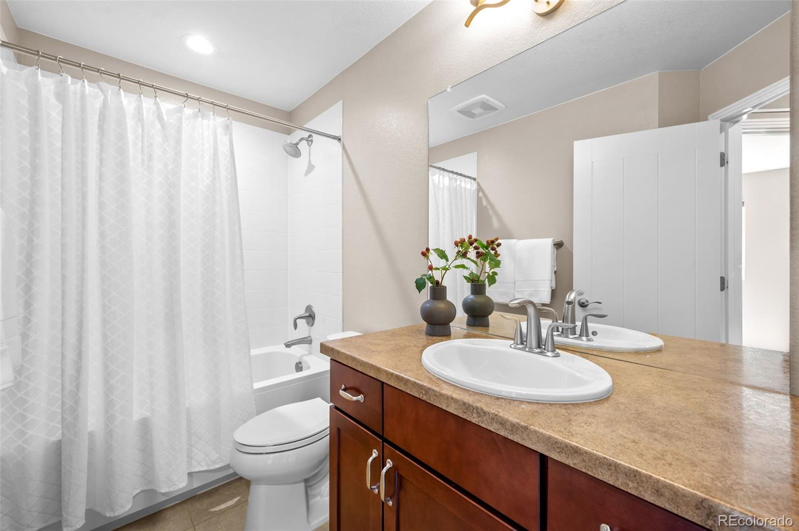 MLS Image #22 for 1814  steel street,louisville, Colorado