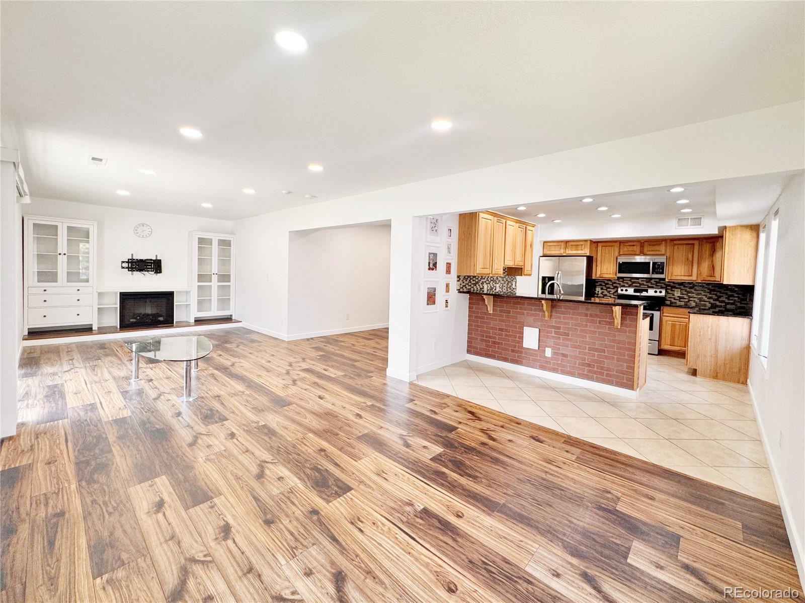 MLS Image #12 for 6425 s dayton street,englewood, Colorado