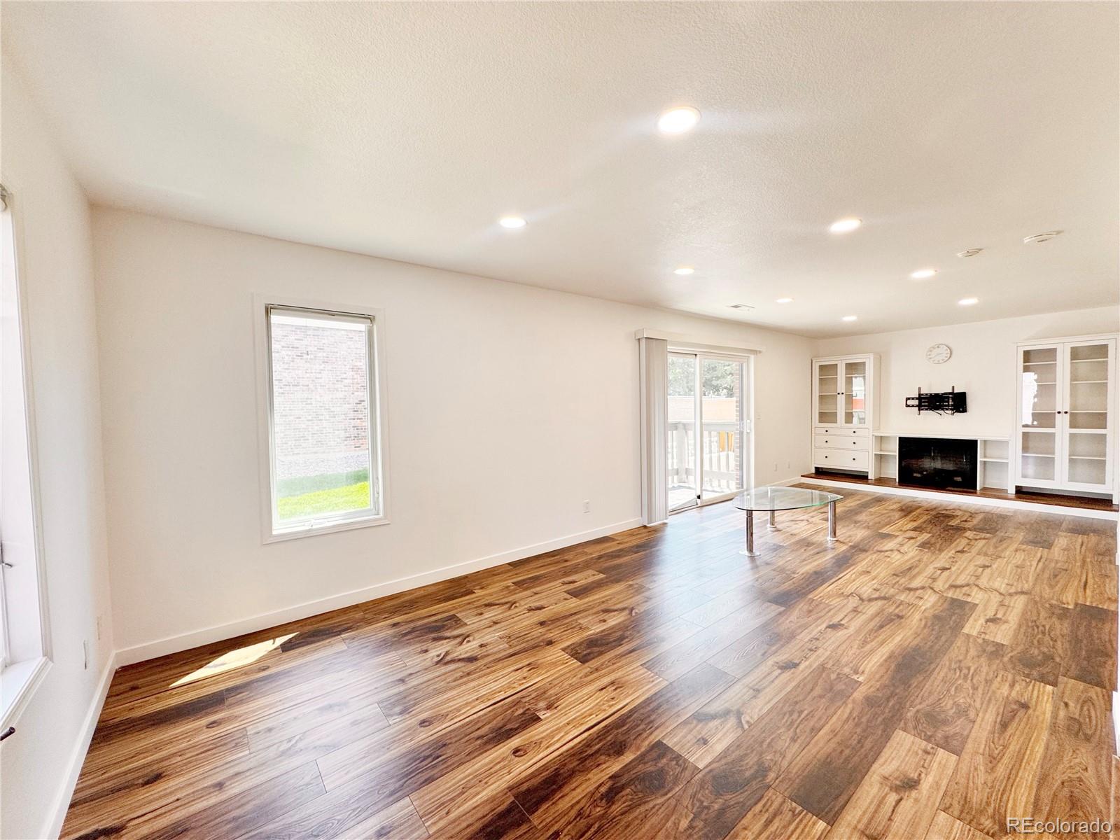 MLS Image #15 for 6425 s dayton street,englewood, Colorado