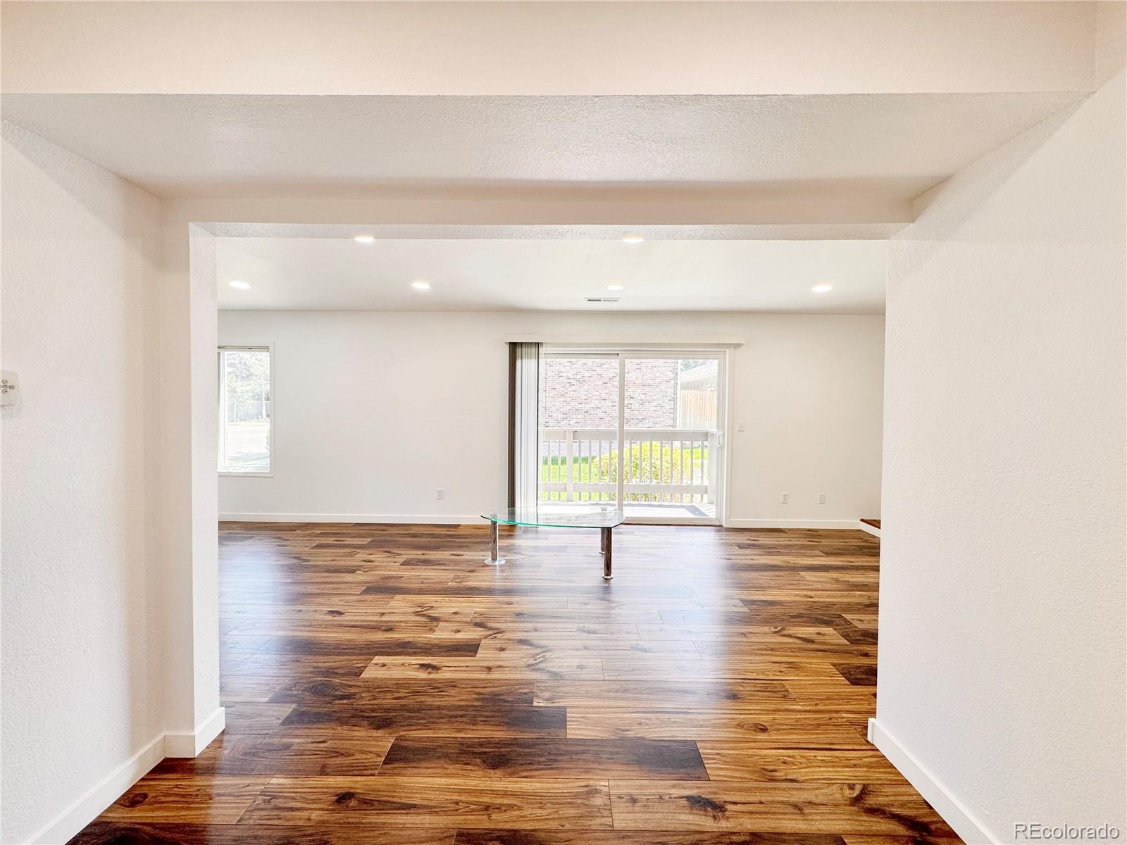 MLS Image #2 for 6425 s dayton street,englewood, Colorado