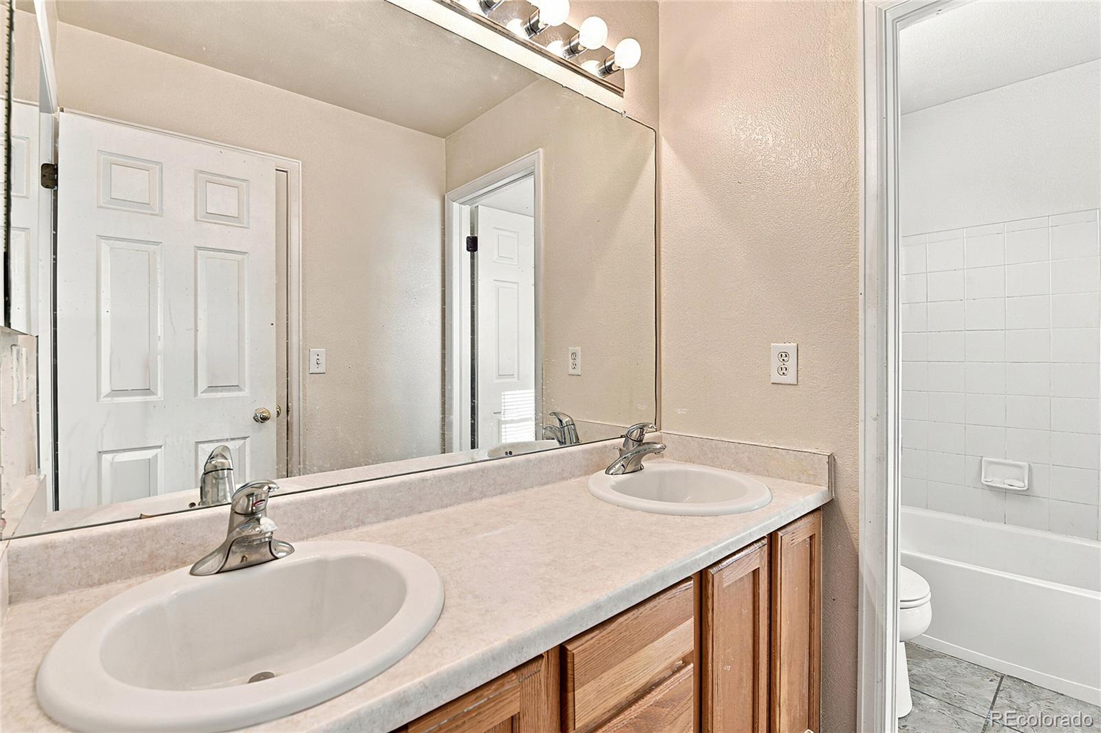 MLS Image #13 for 4976 s malaya court,aurora, Colorado