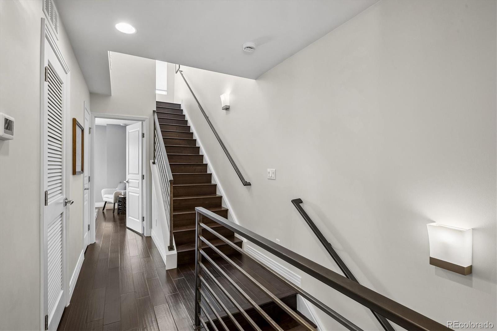 MLS Image #14 for 2480 n clarkson street,denver, Colorado