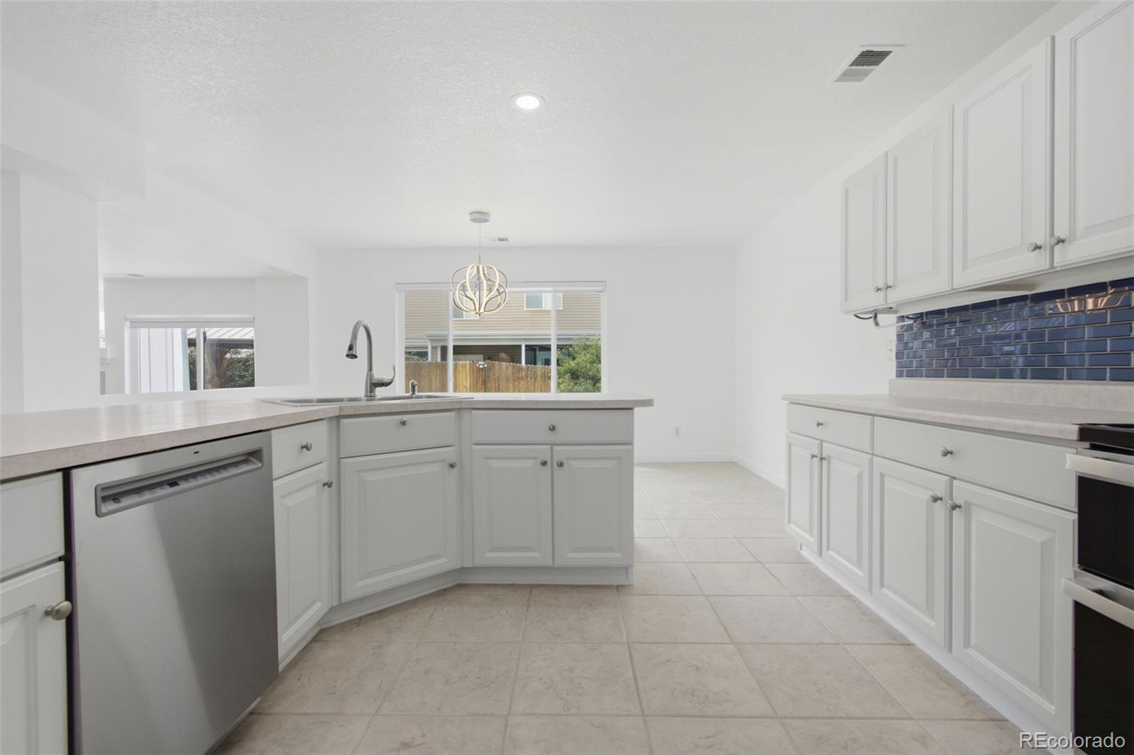 MLS Image #5 for 3897  lisbon street,denver, Colorado