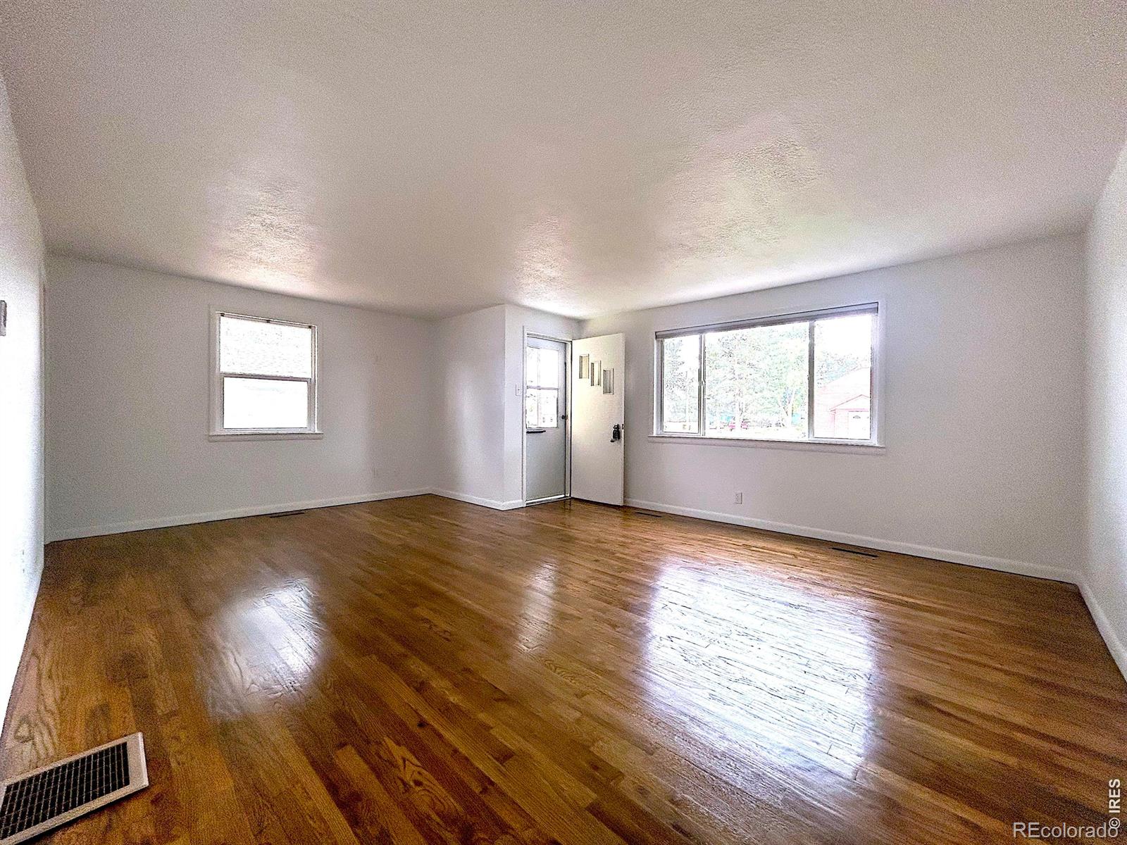 MLS Image #4 for 24801  1st street,galeton, Colorado