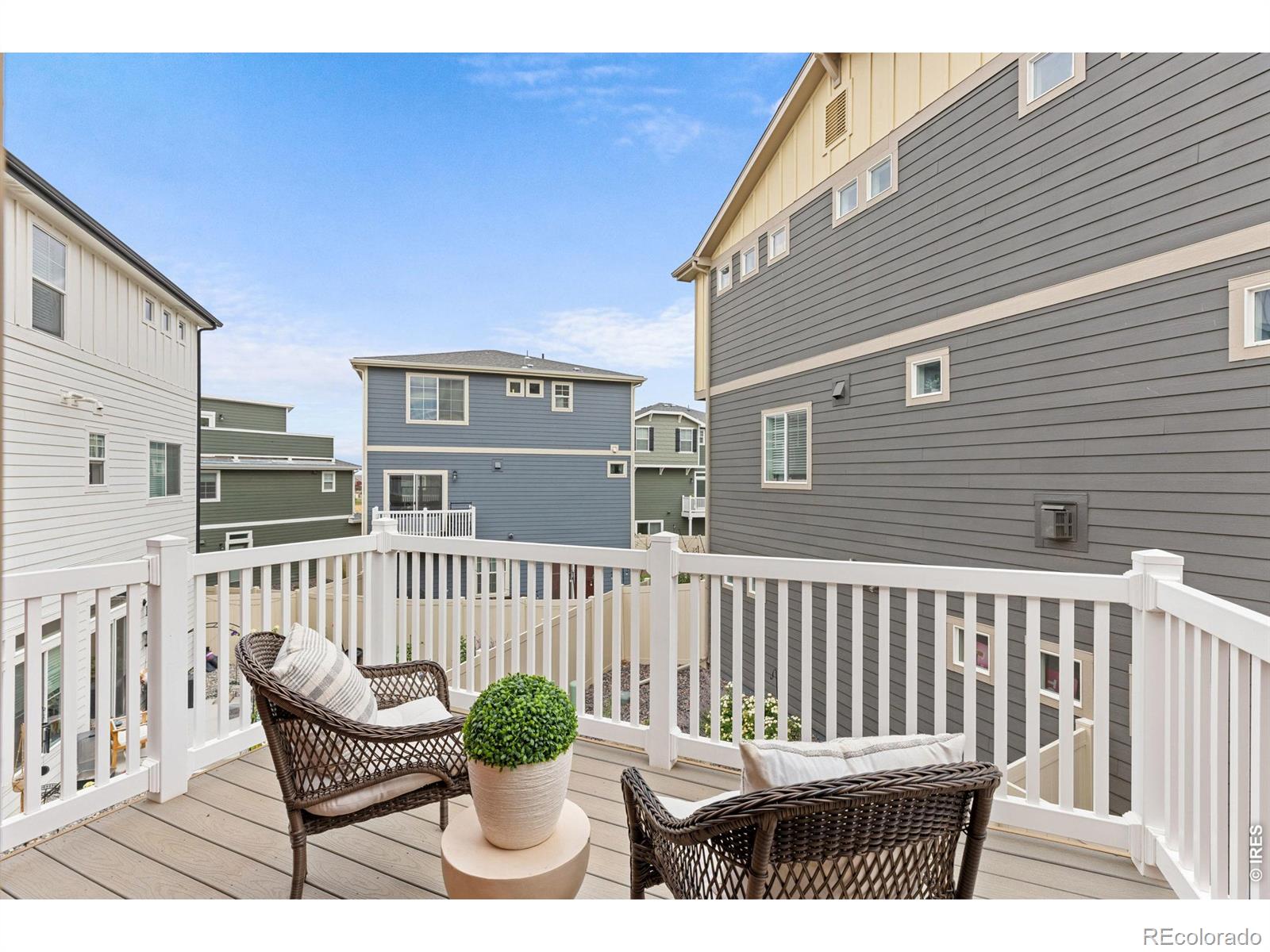 MLS Image #14 for 1027  highview drive,erie, Colorado