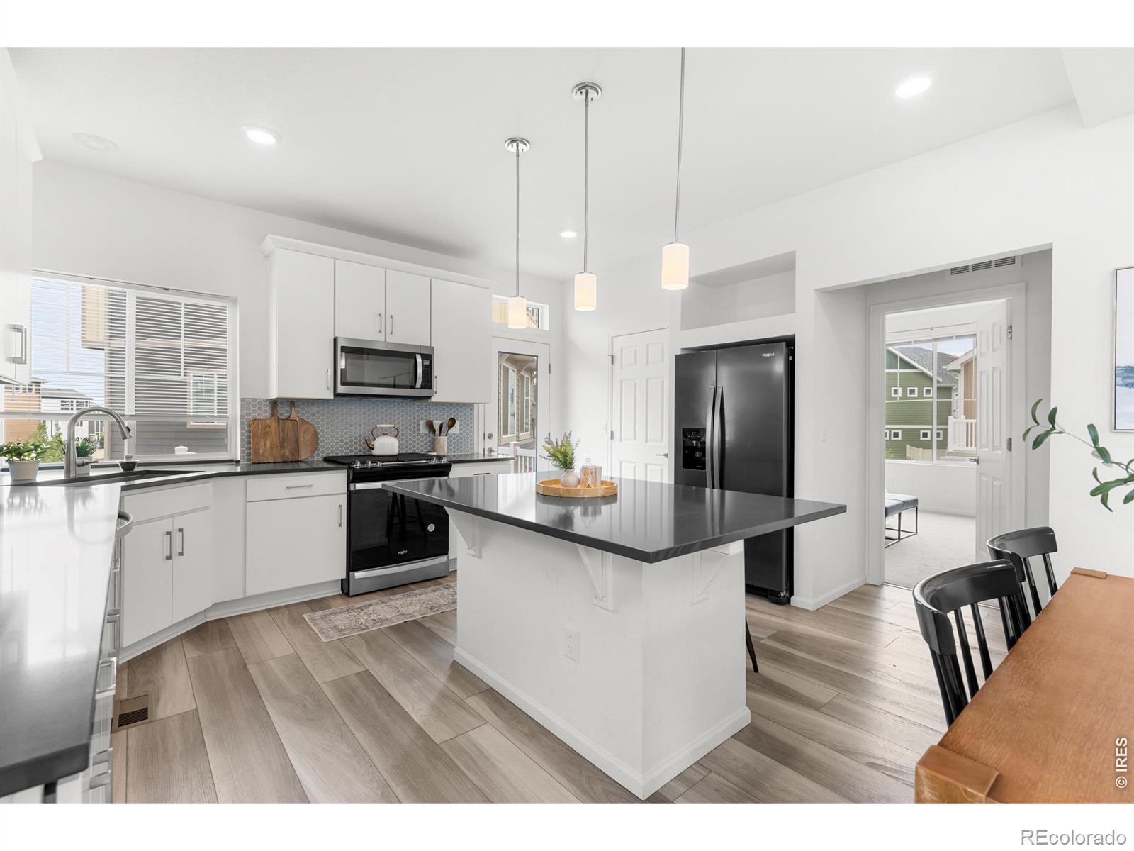 MLS Image #9 for 1027  highview drive,erie, Colorado