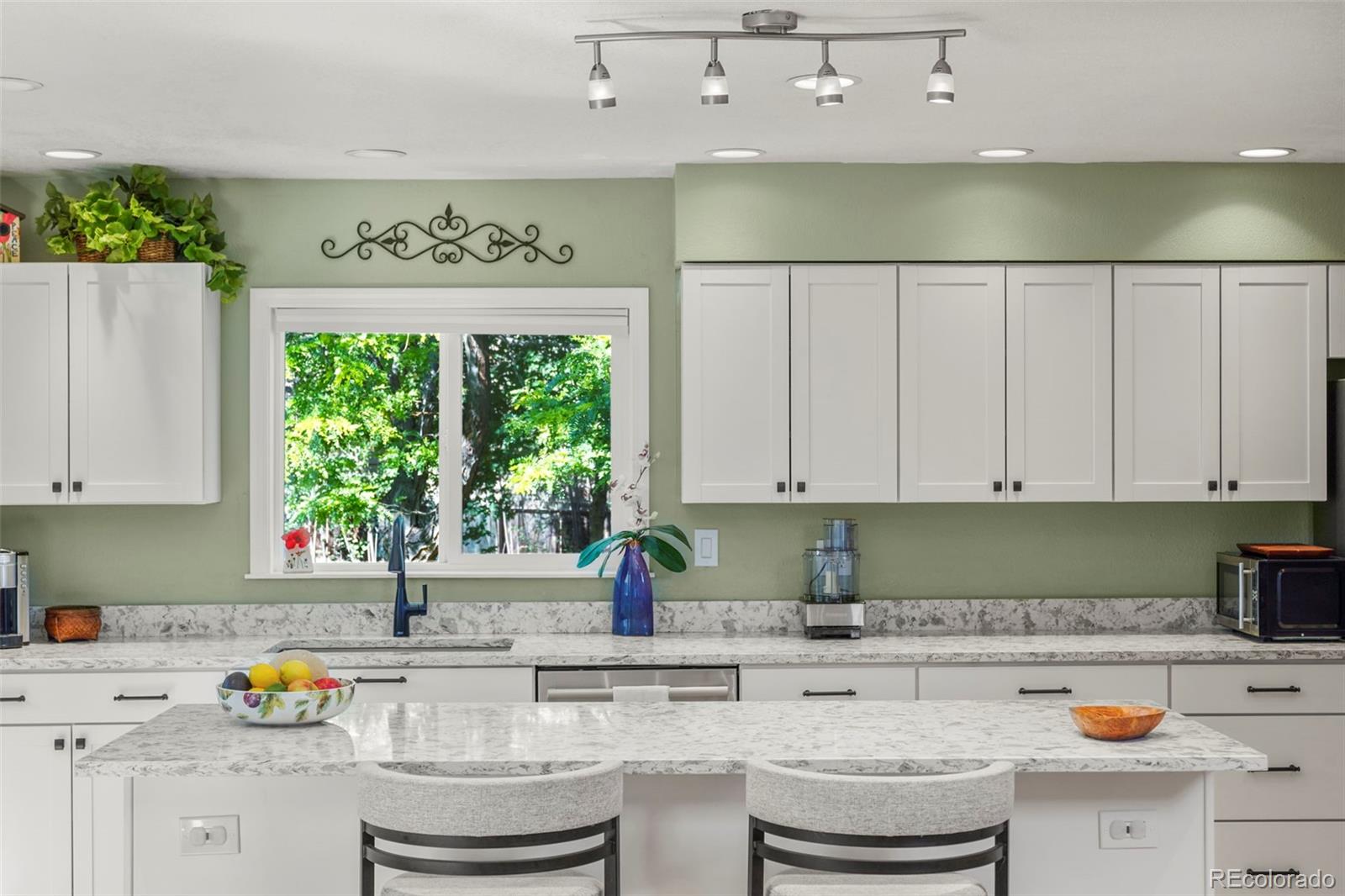 MLS Image #10 for 10916 w 103rd circle,broomfield, Colorado