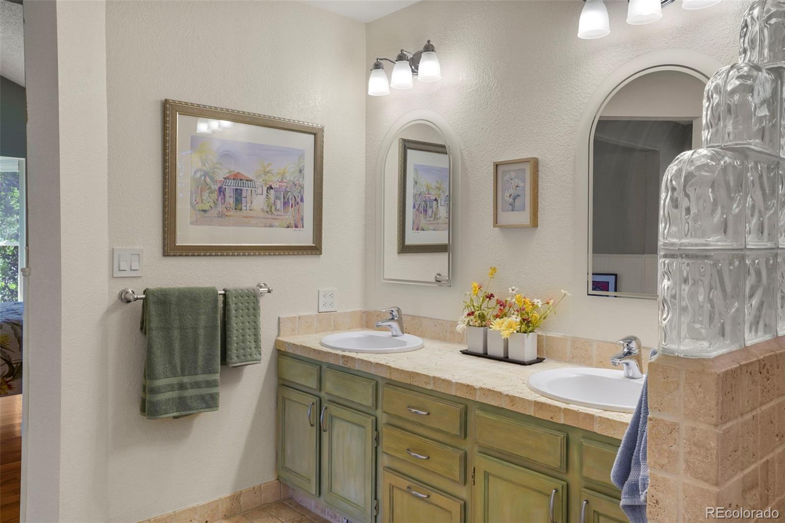 MLS Image #21 for 10916 w 103rd circle,broomfield, Colorado