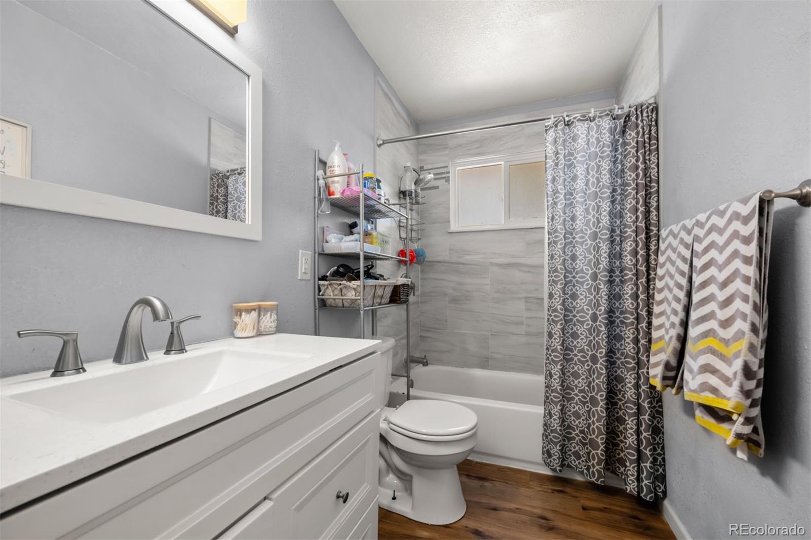 MLS Image #13 for 40  normandy circle,pueblo, Colorado