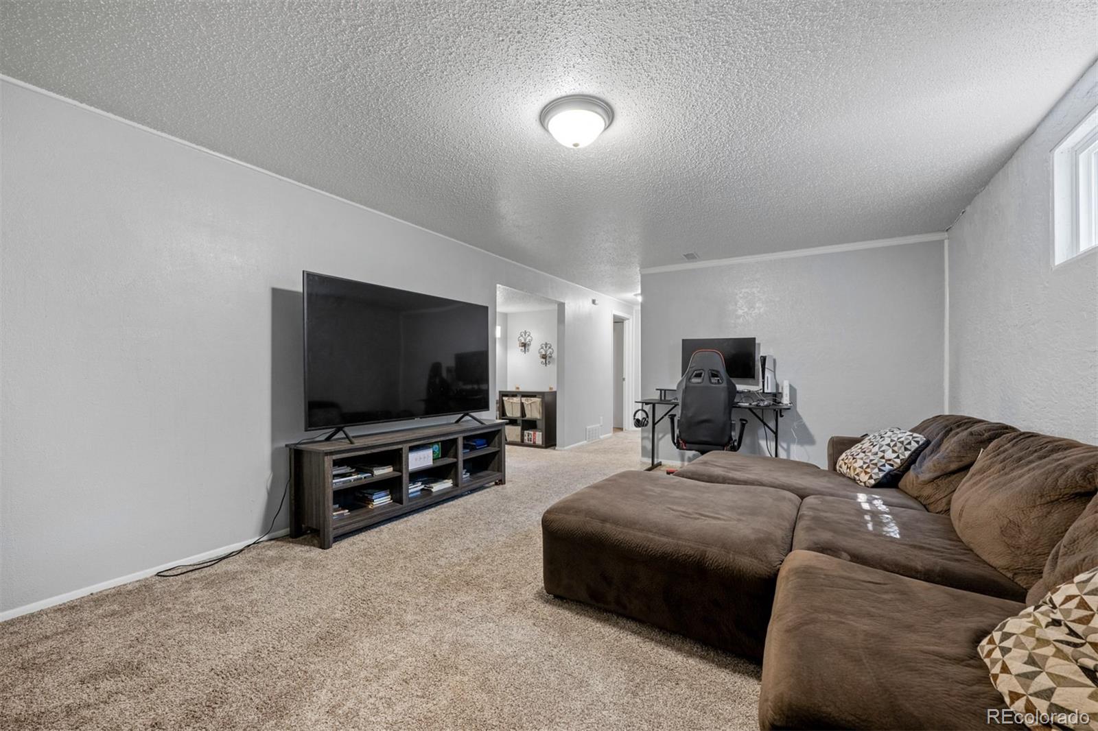 MLS Image #17 for 40  normandy circle,pueblo, Colorado
