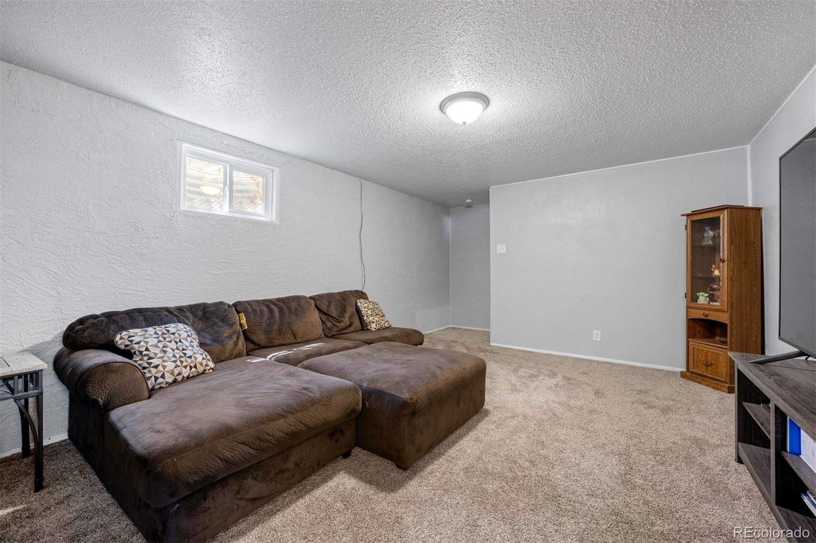MLS Image #18 for 40  normandy circle,pueblo, Colorado