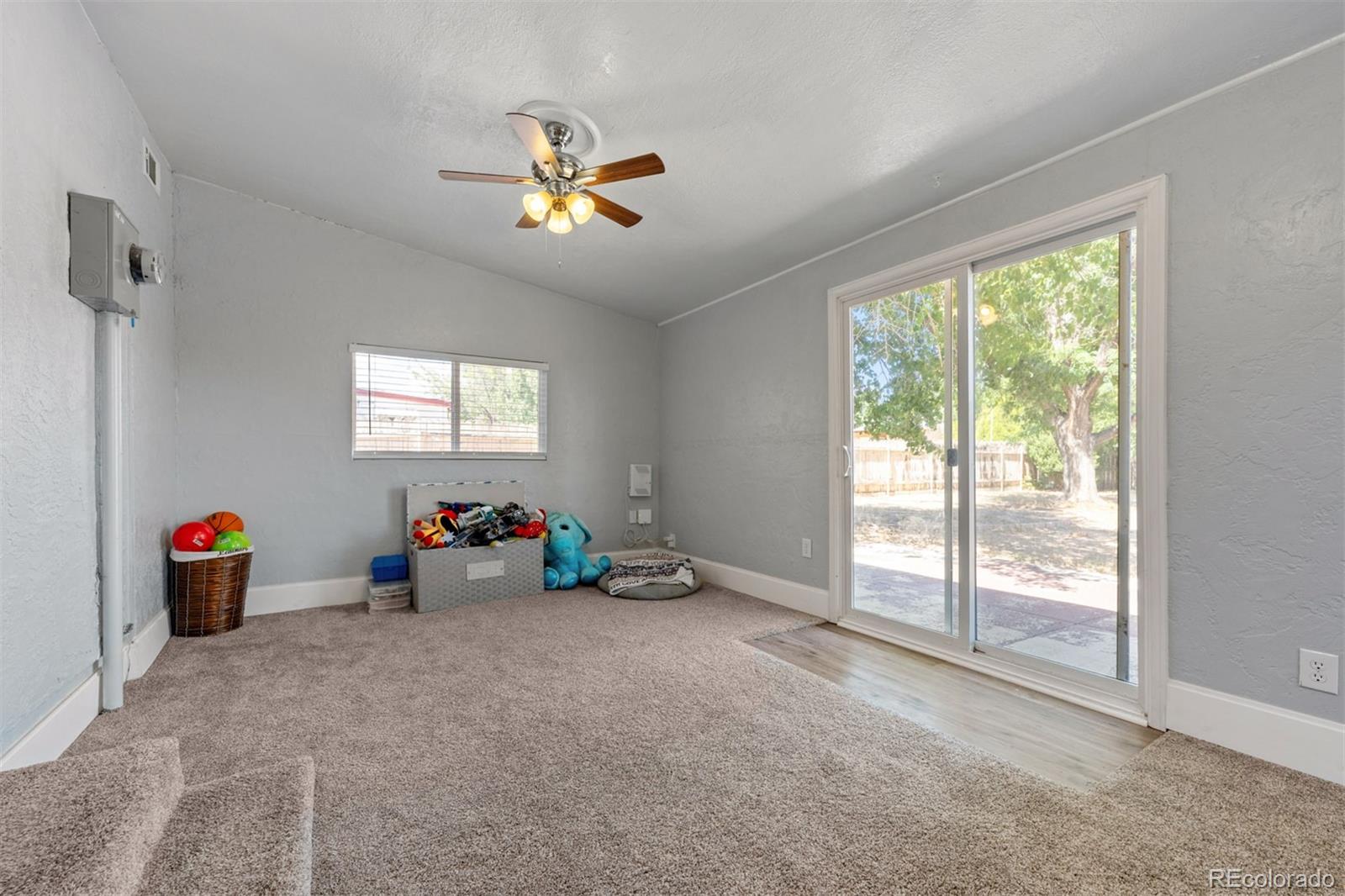 MLS Image #9 for 40  normandy circle,pueblo, Colorado