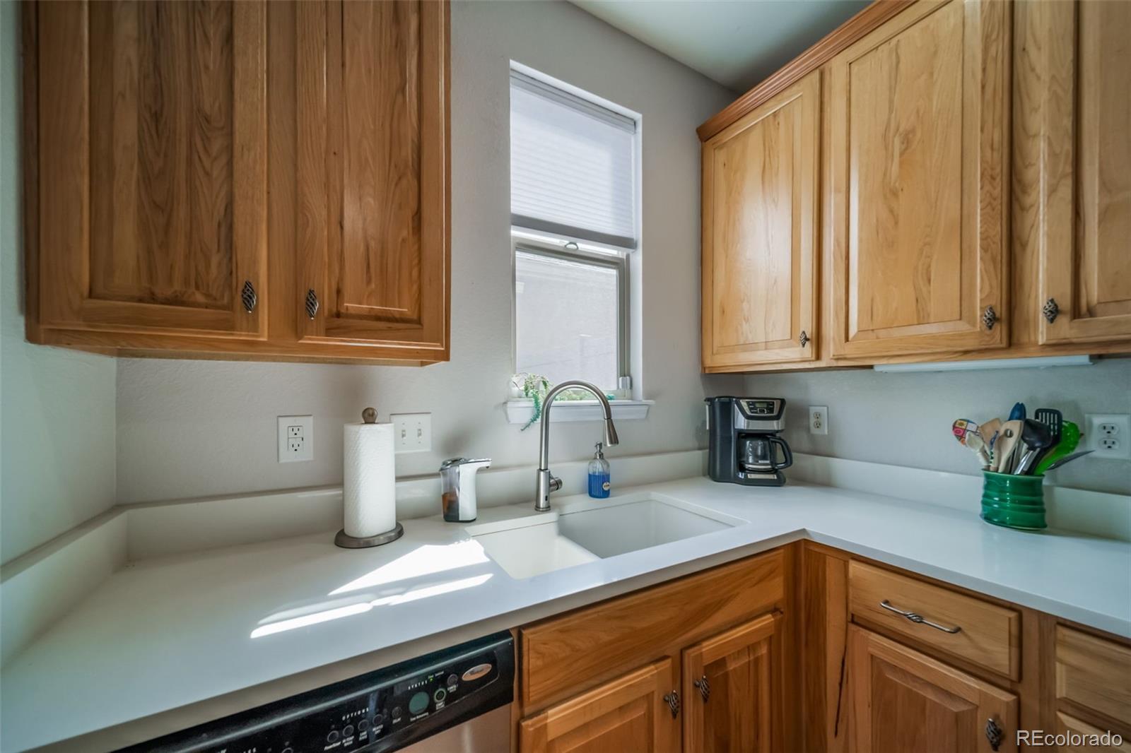 MLS Image #13 for 13694 e weaver place,englewood, Colorado
