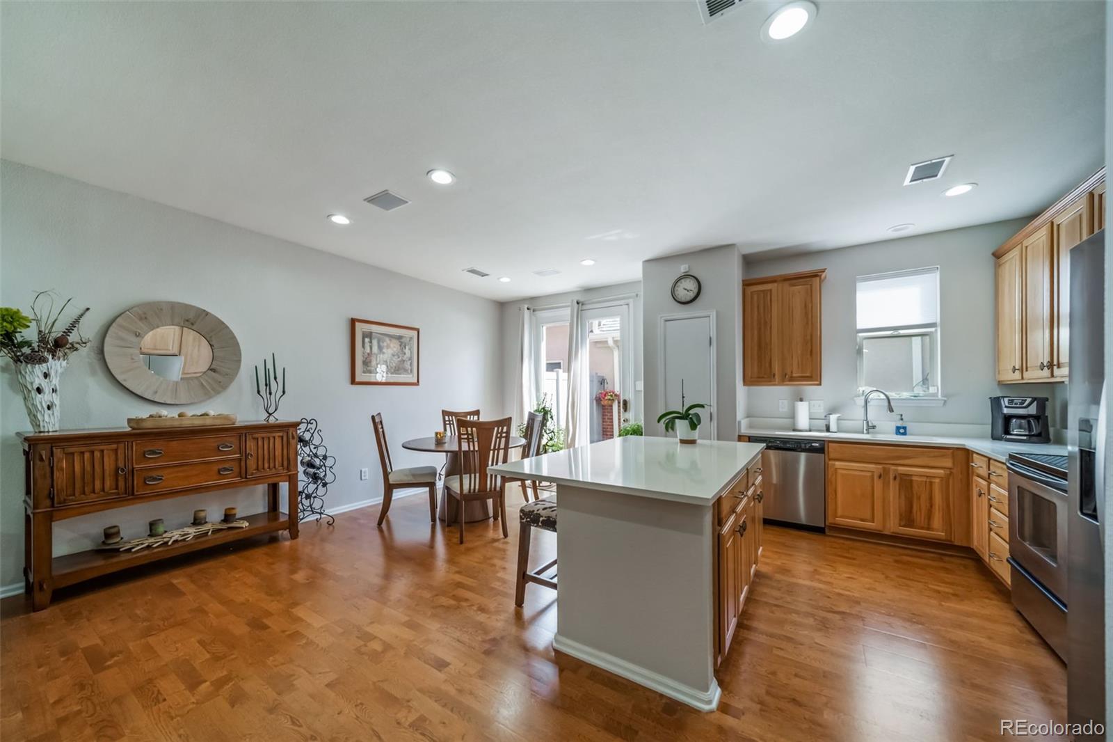 MLS Image #15 for 13694 e weaver place,englewood, Colorado