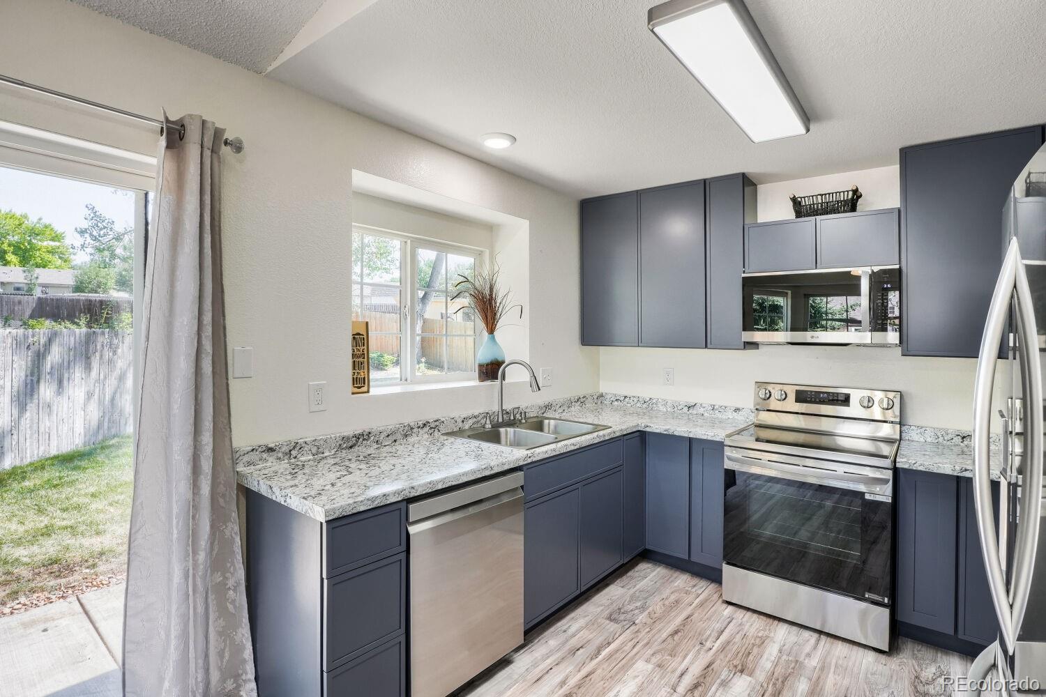 MLS Image #7 for 9204 w 94th avenue,broomfield, Colorado