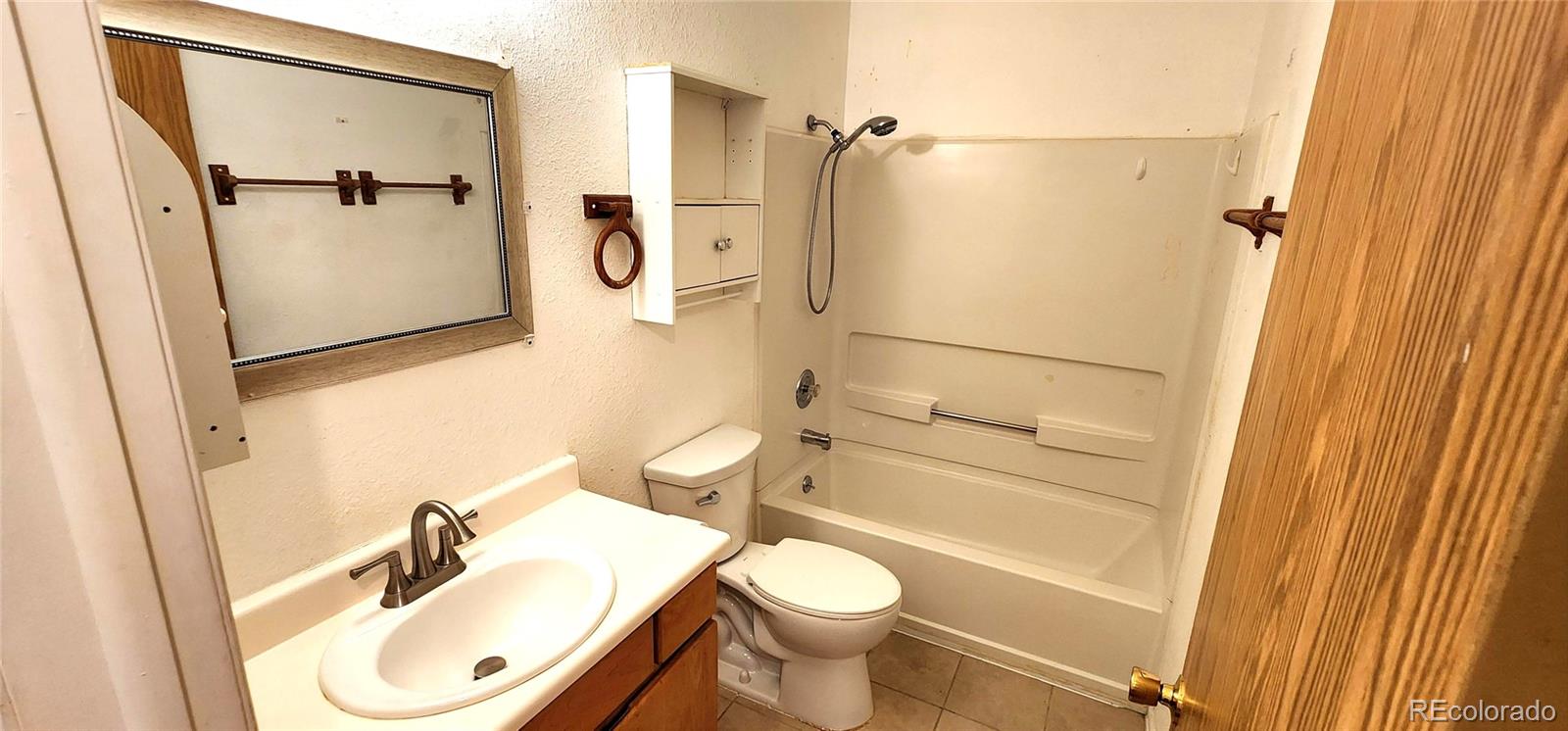 MLS Image #7 for 526  brnes avenue,la junta, Colorado