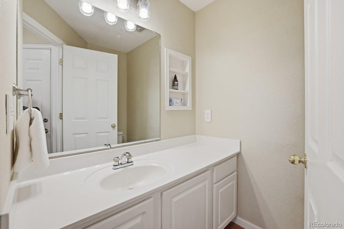 MLS Image #12 for 4643 s abilene circle ,aurora, Colorado