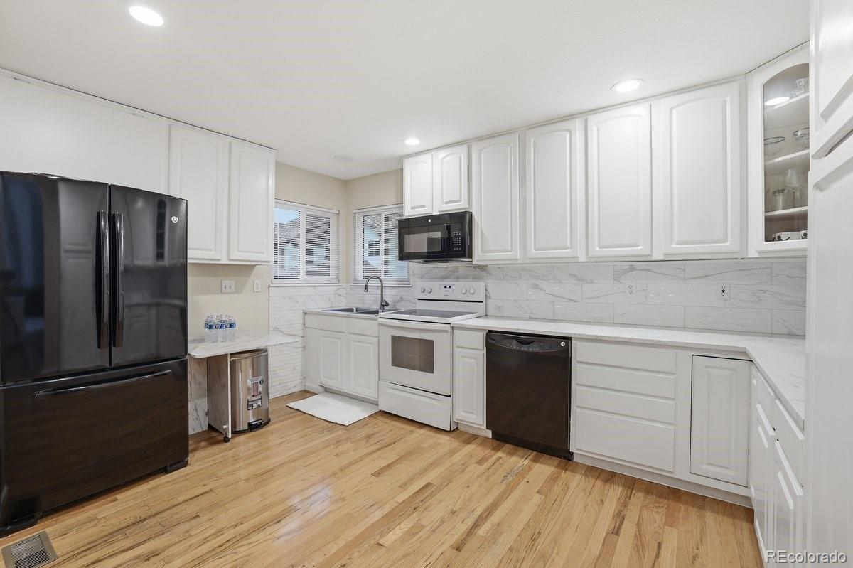 MLS Image #8 for 4643 s abilene circle ,aurora, Colorado