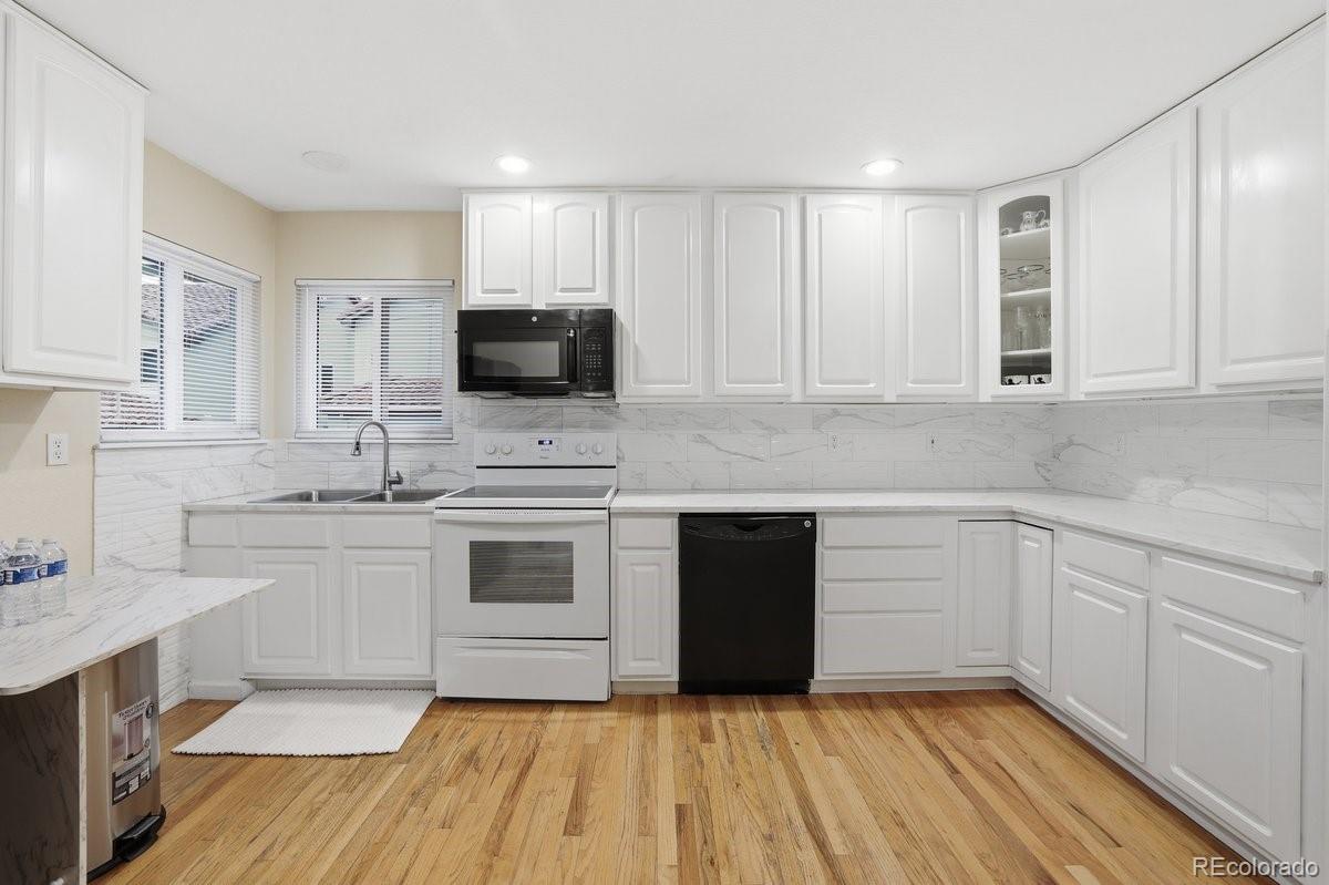 MLS Image #9 for 4643 s abilene circle ,aurora, Colorado