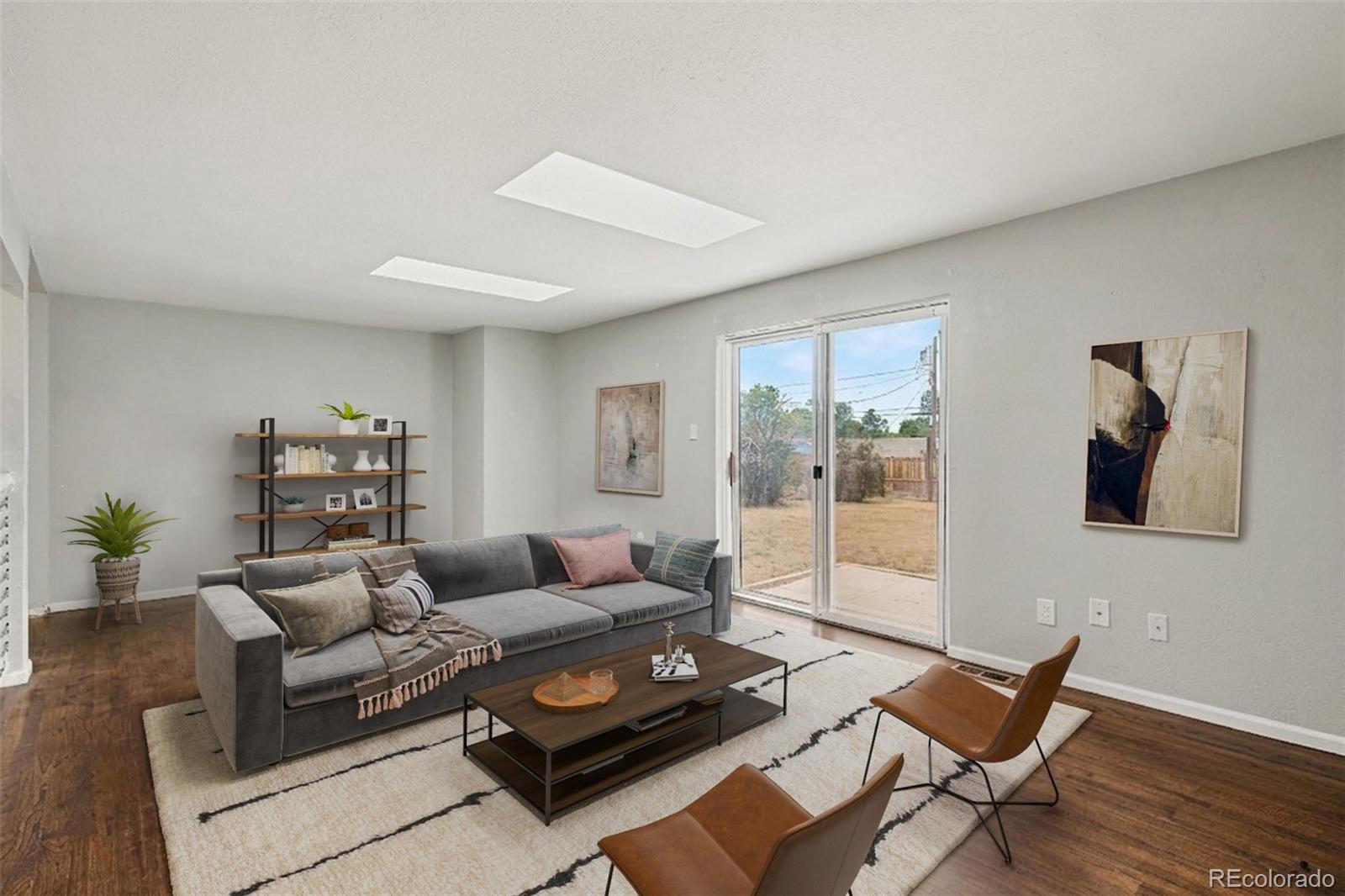 MLS Image #3 for 661 e fremont avenue,littleton, Colorado